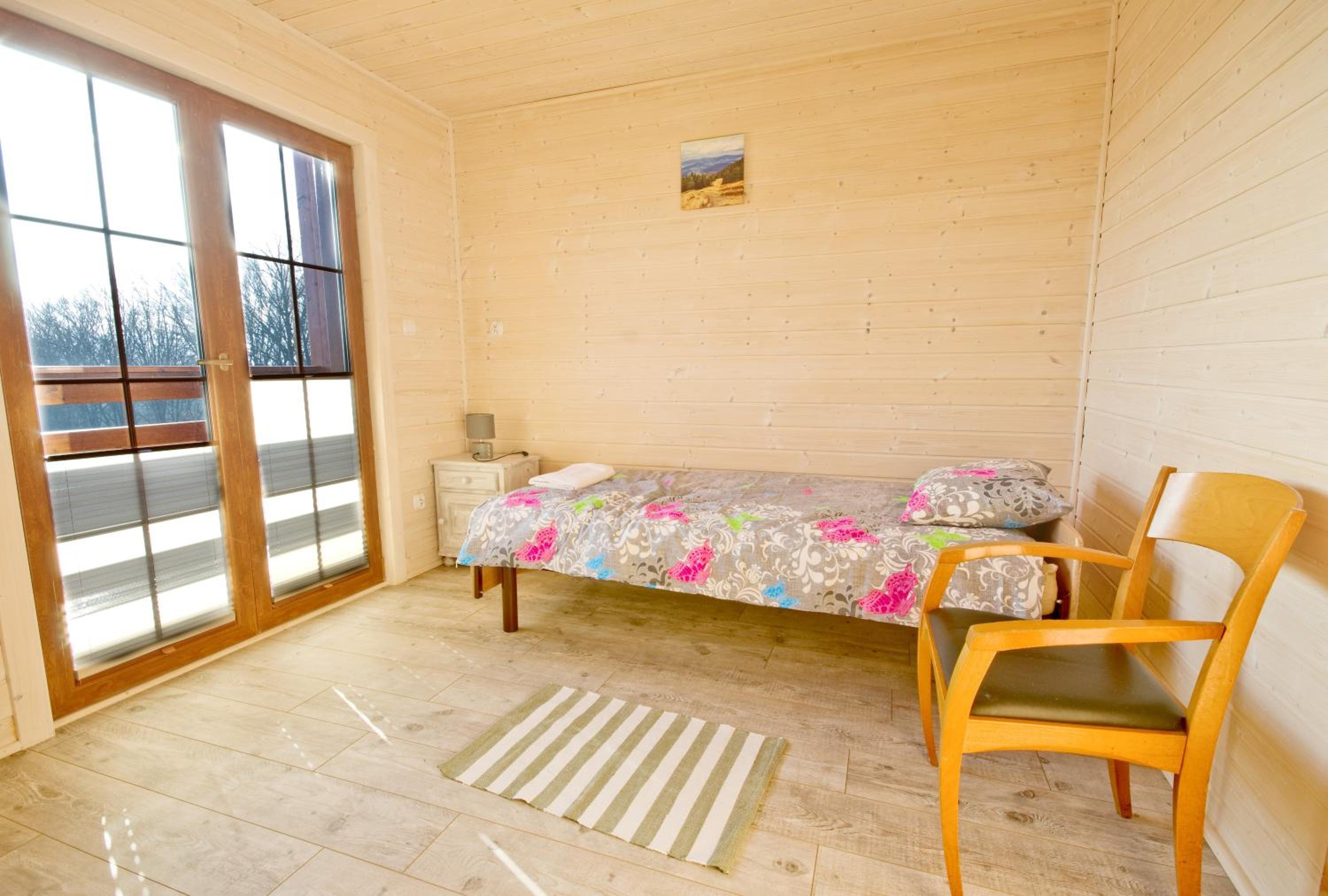 Three-Bedroom House photo 2
