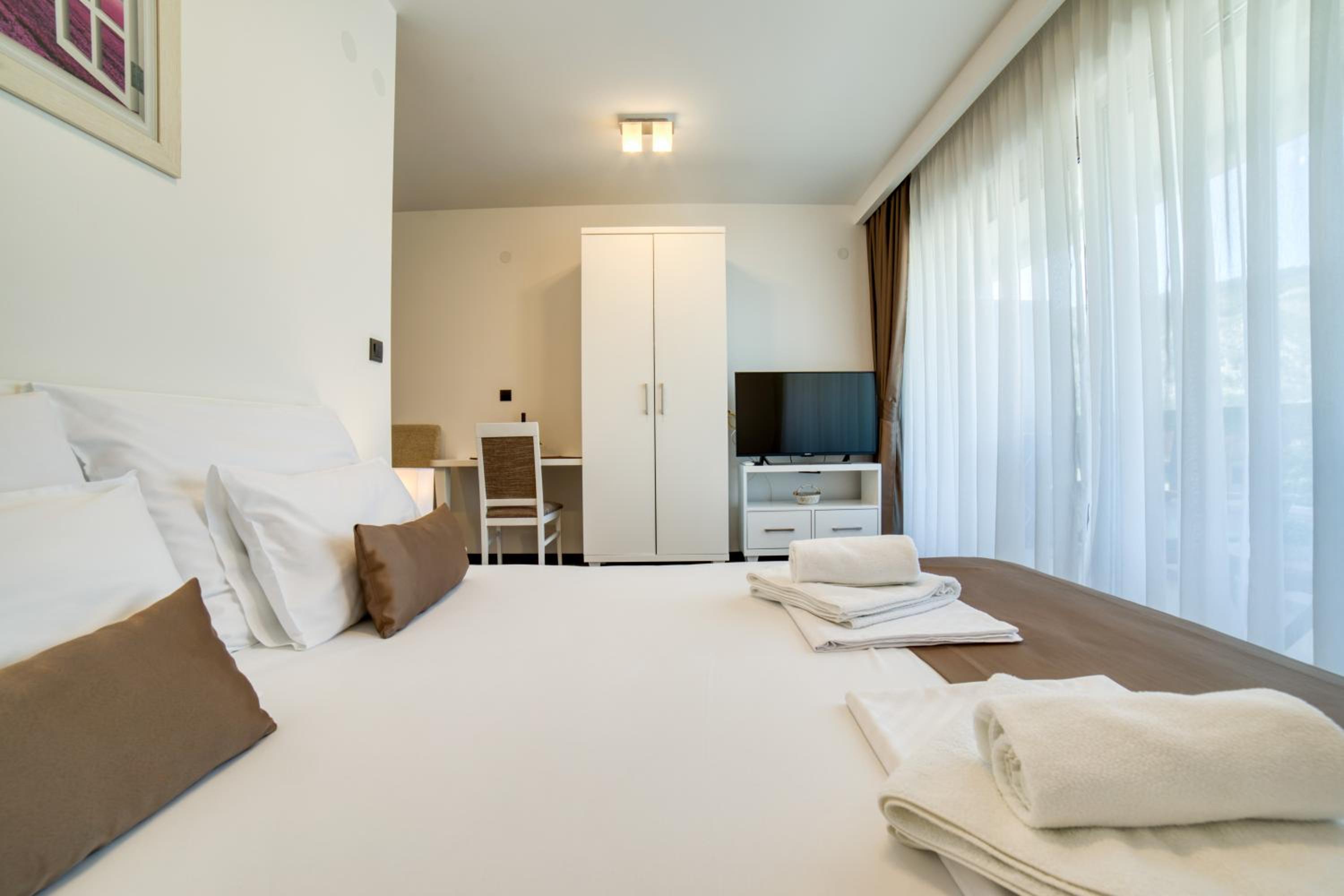 Studio Apartment with Sea View - Photo 7