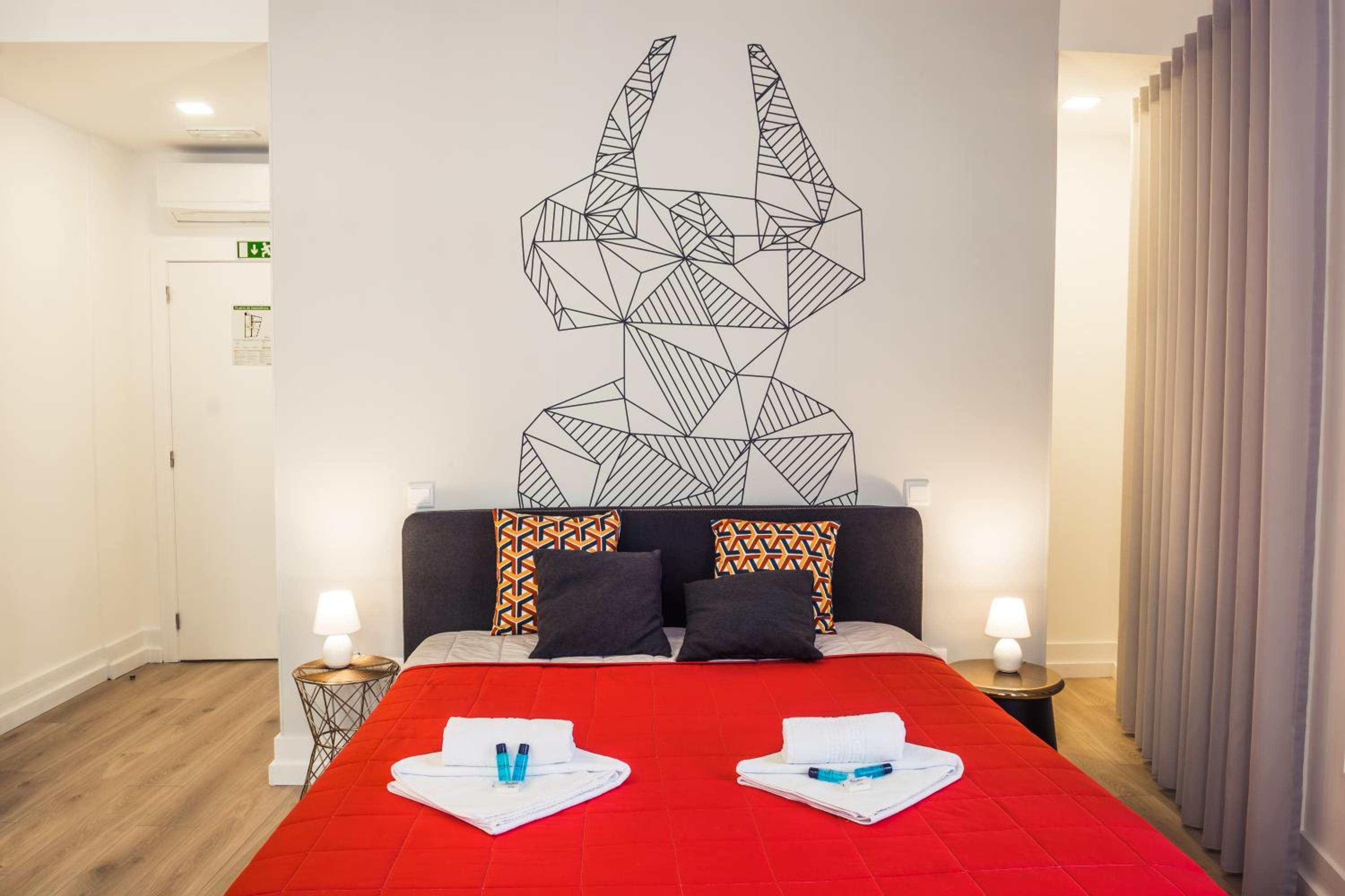 Double Room - Photo 6