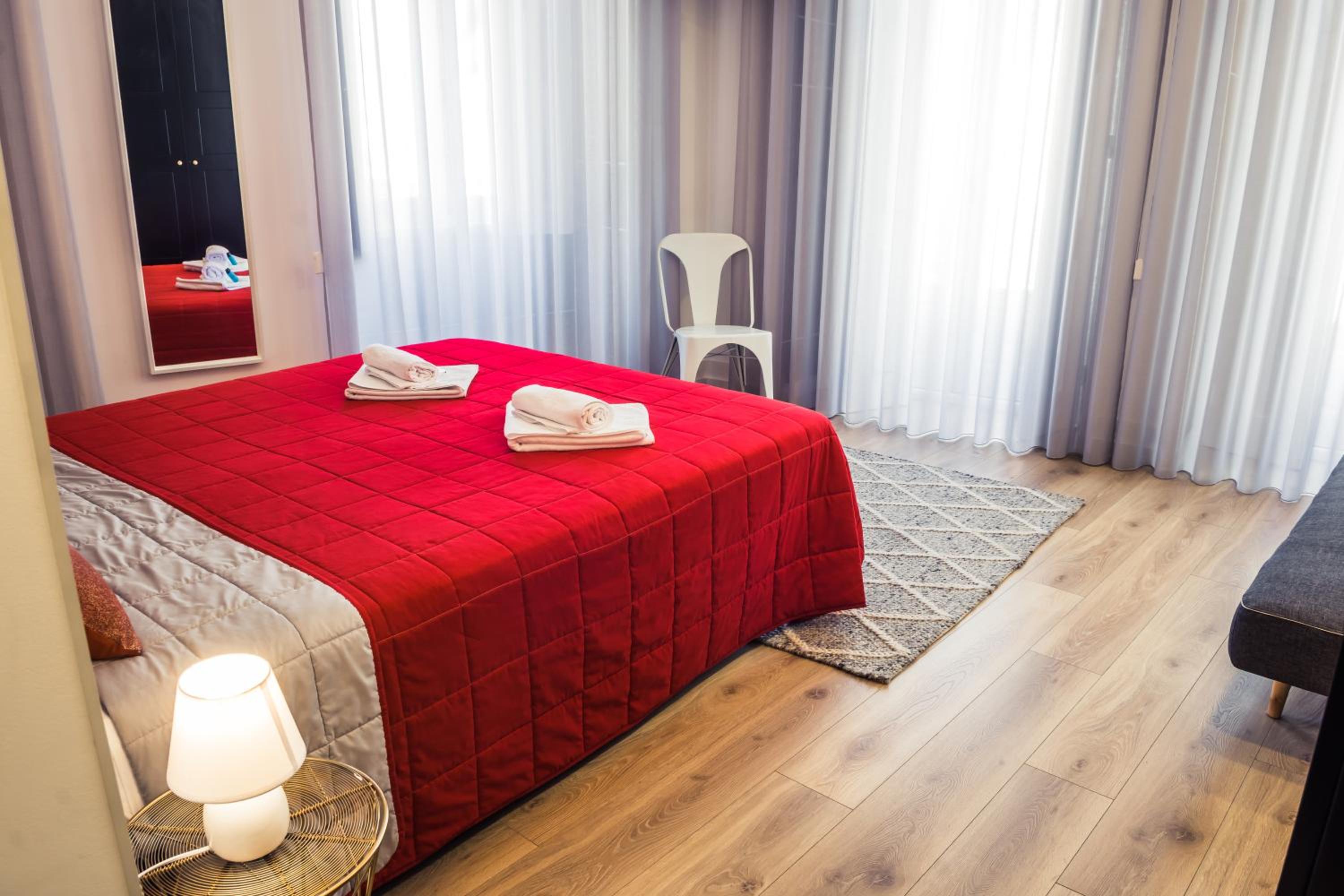 Double Room - Photo 7