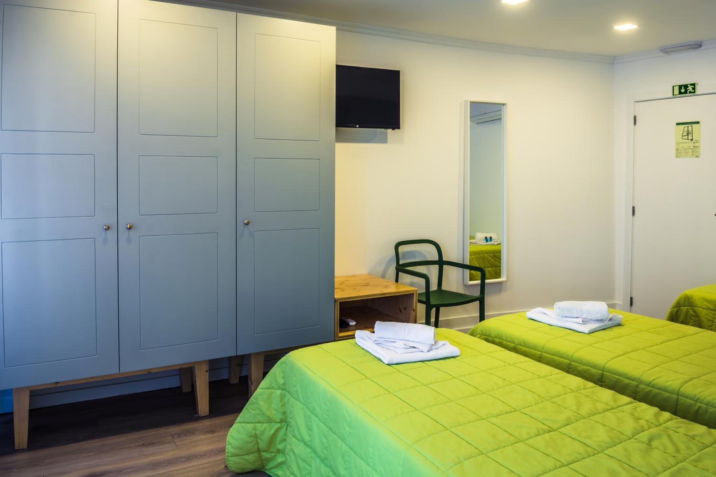 Deluxe Triple Room photo 2