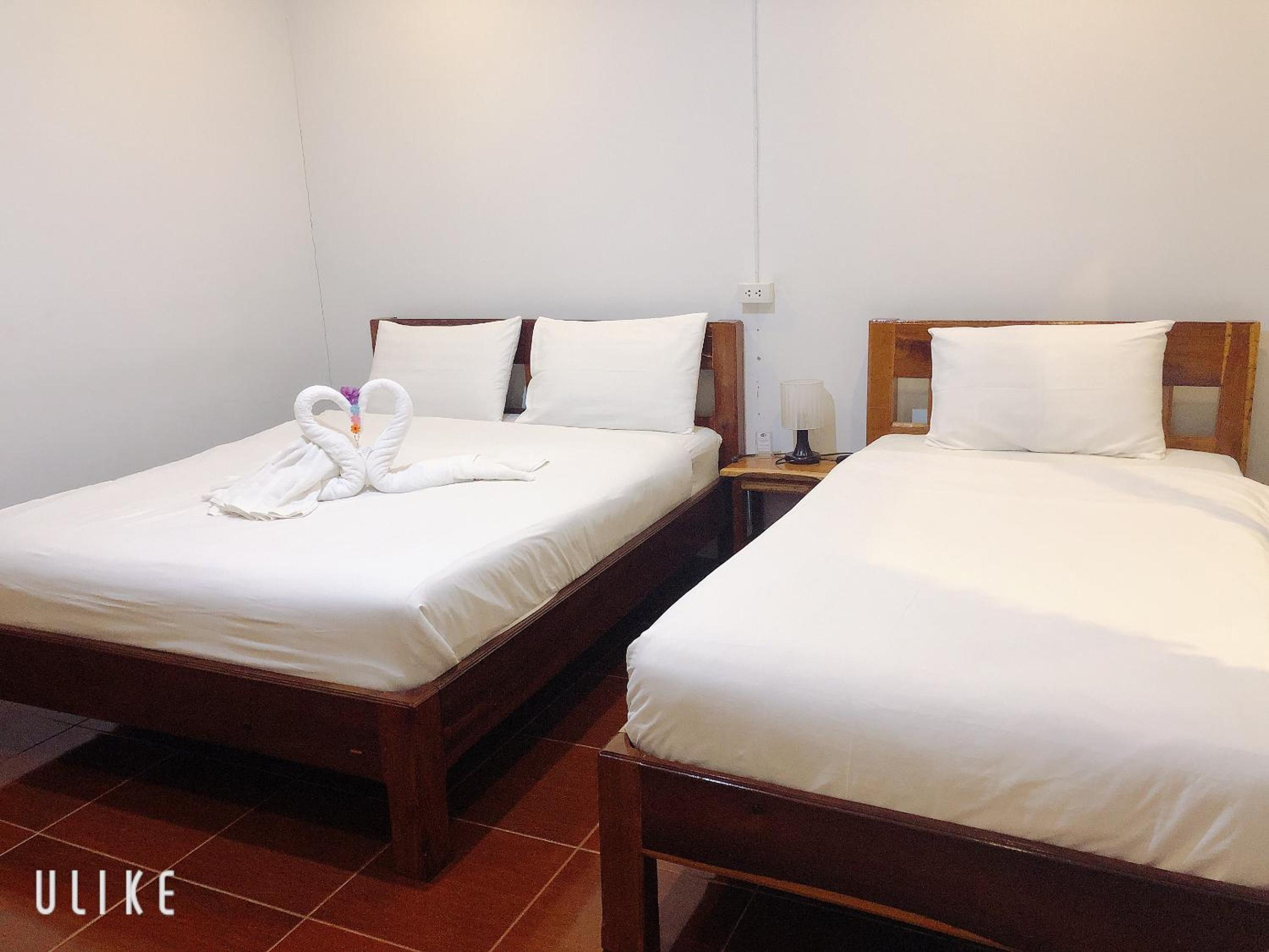 Triple Room - Photo 1