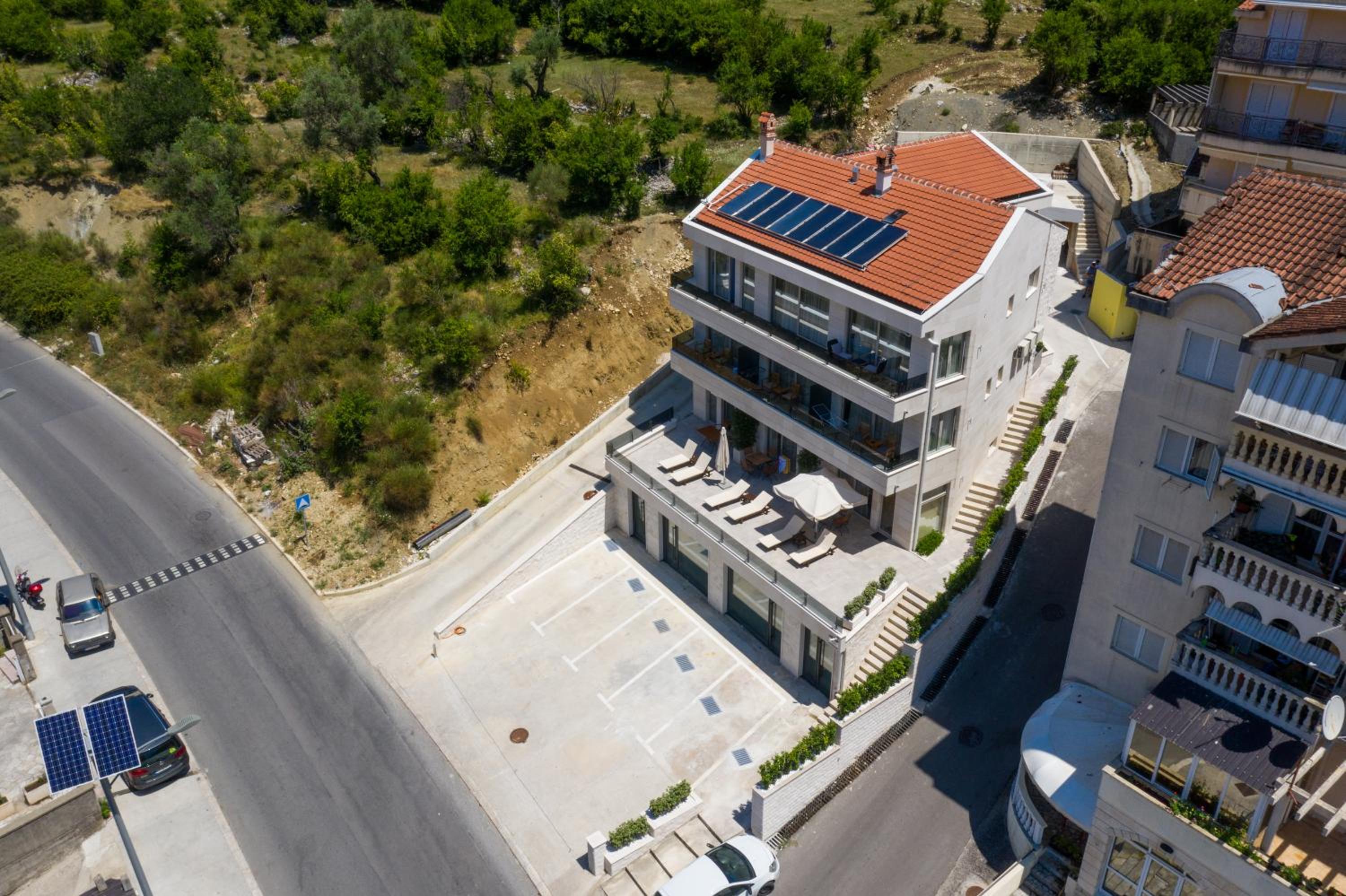 Studio Apartment with Sea View - Photo 27