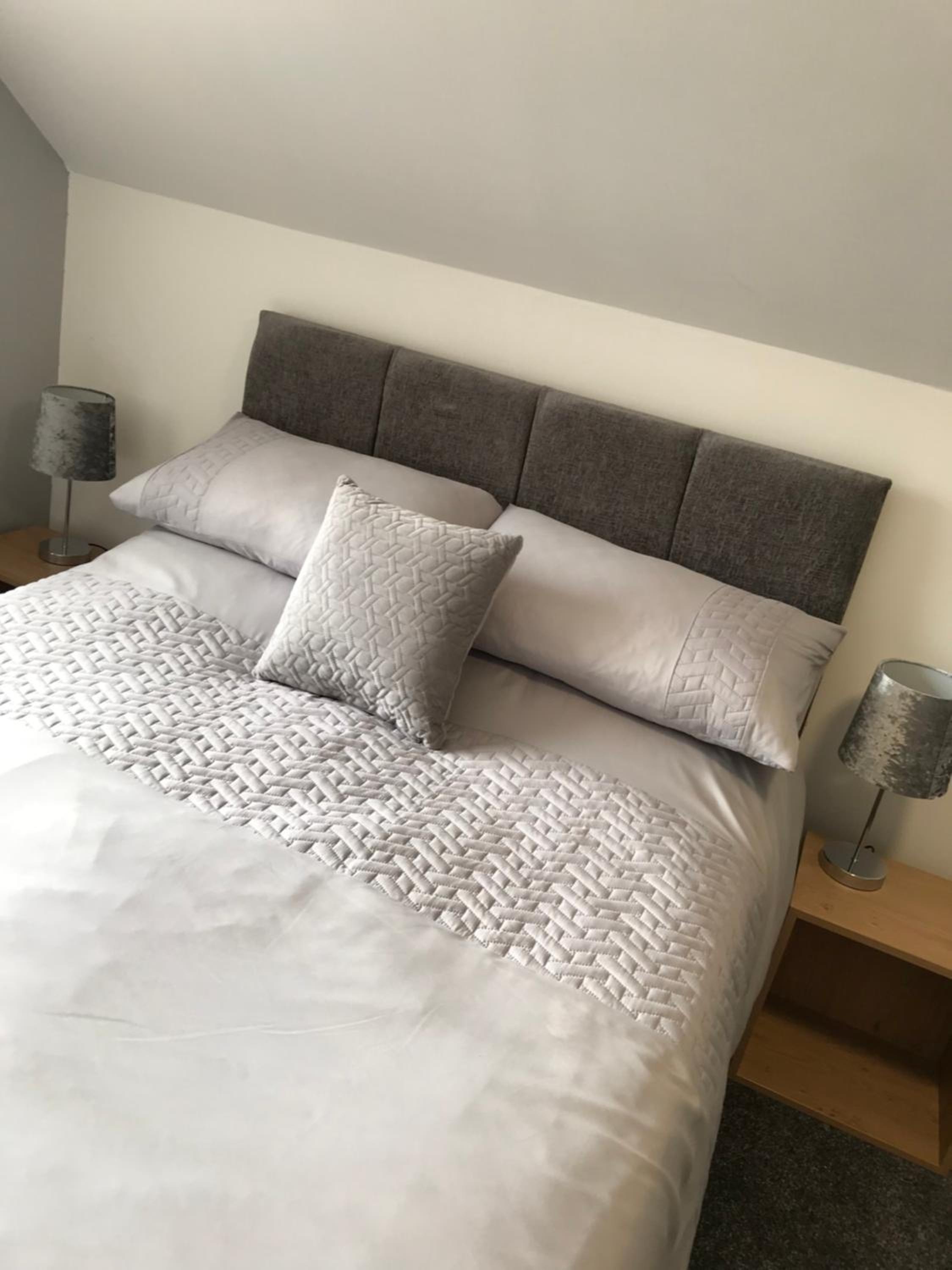 Double Room - Photo 10