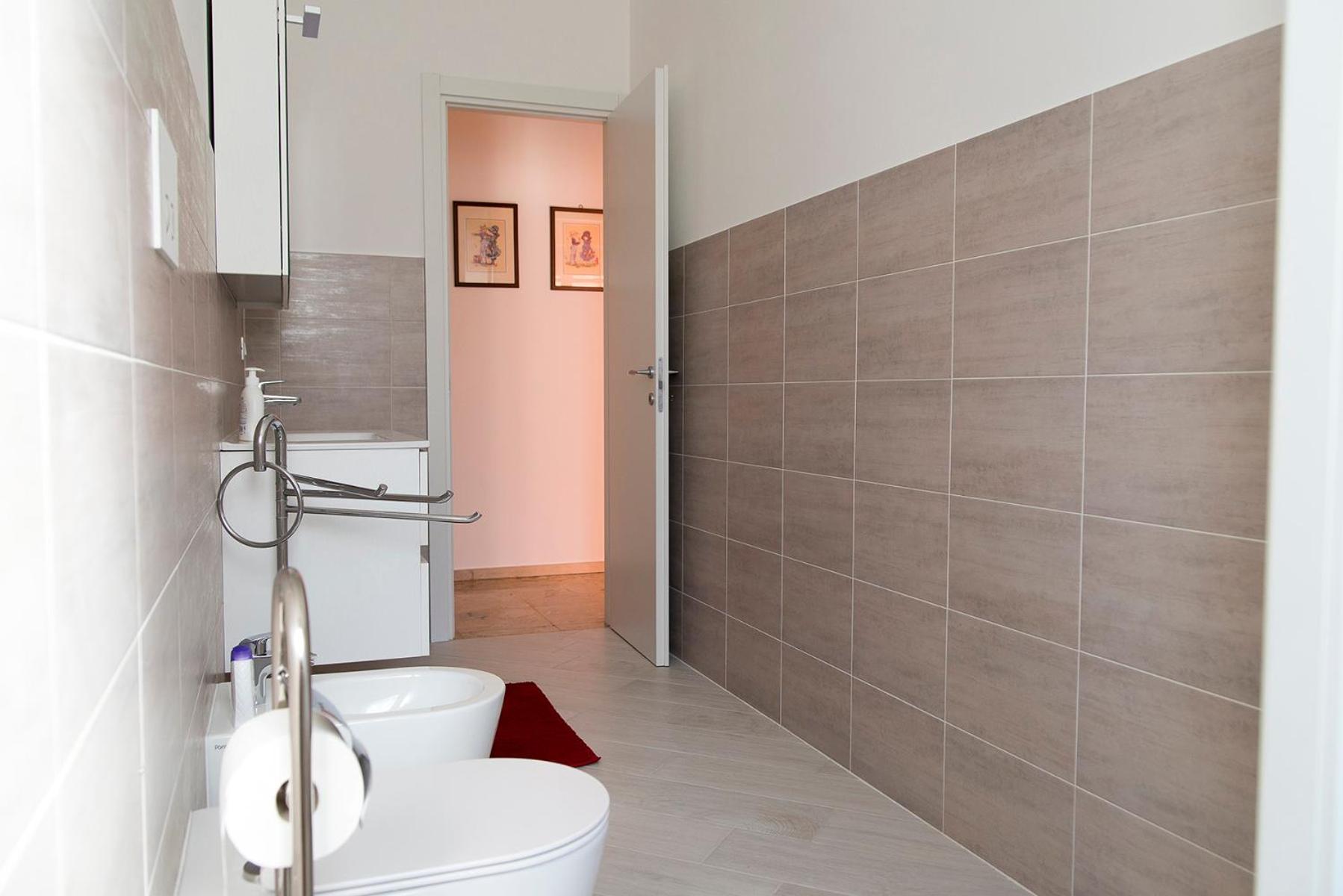 One-Bedroom Apartment - Photo 15