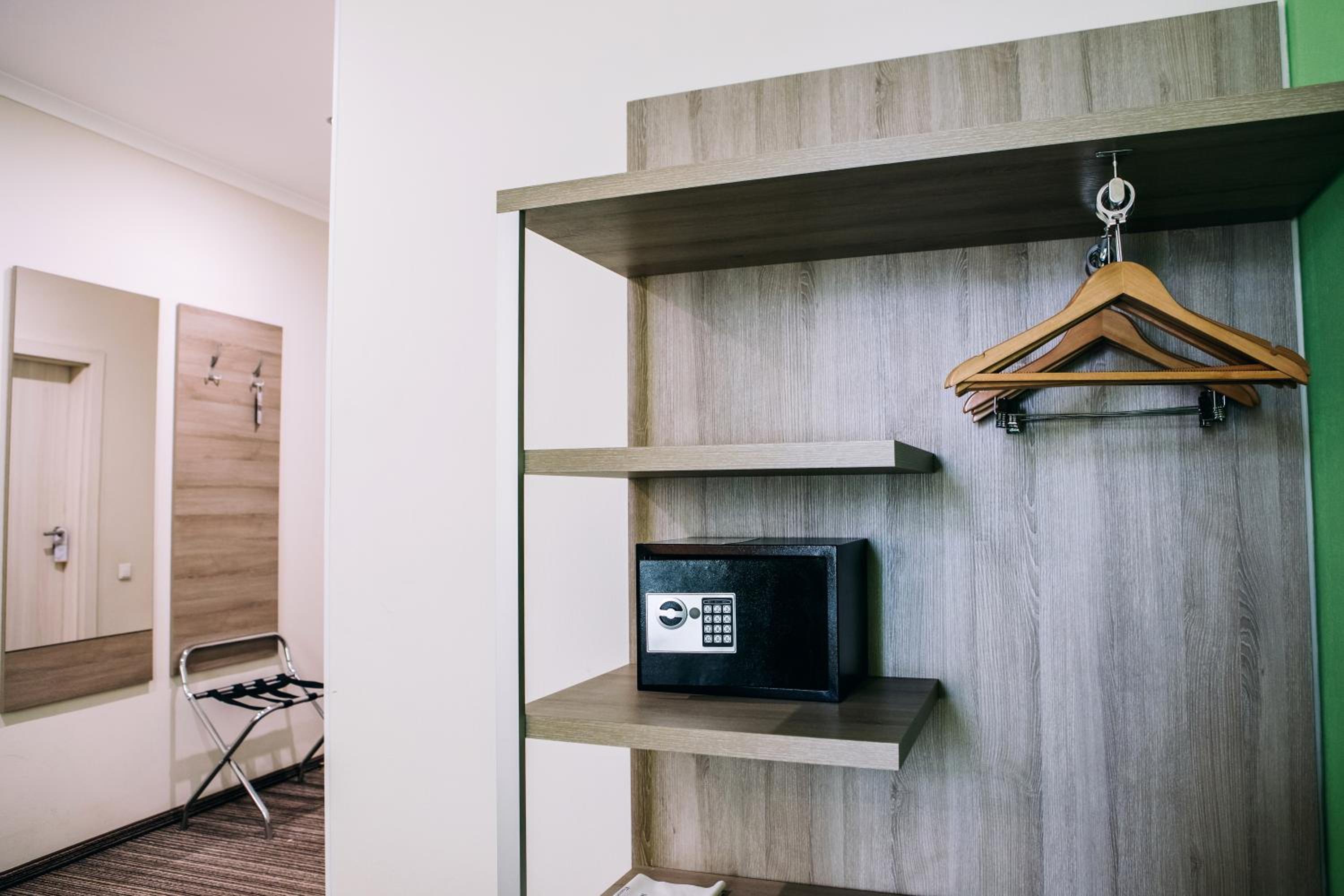 Superior Twin Room photo 3