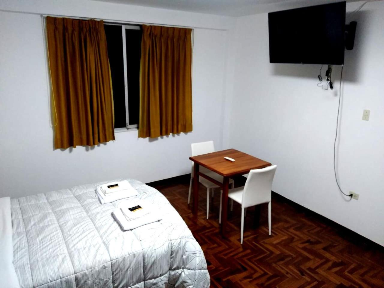 Deluxe Queen Room