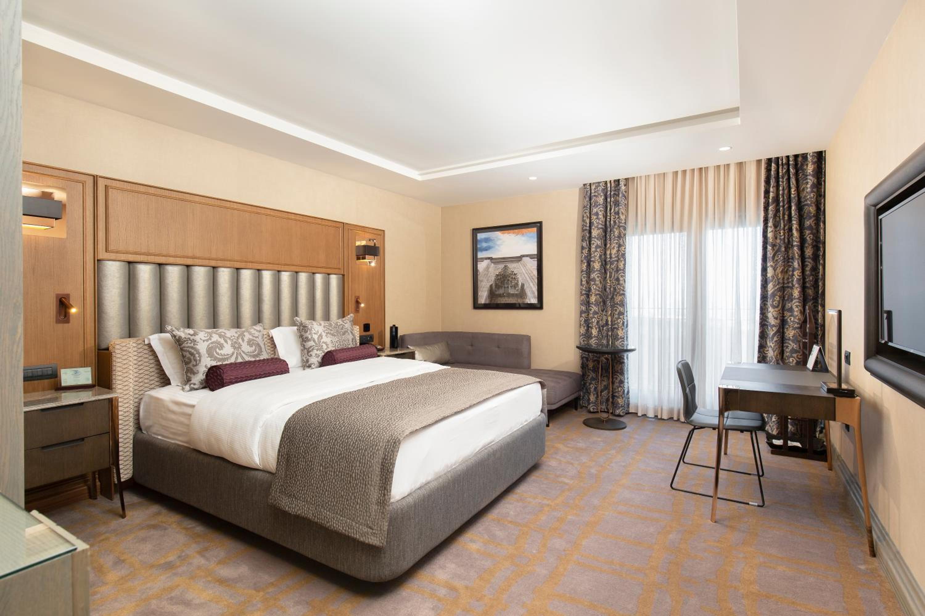 Superior Double or Twin Room - Photo 1