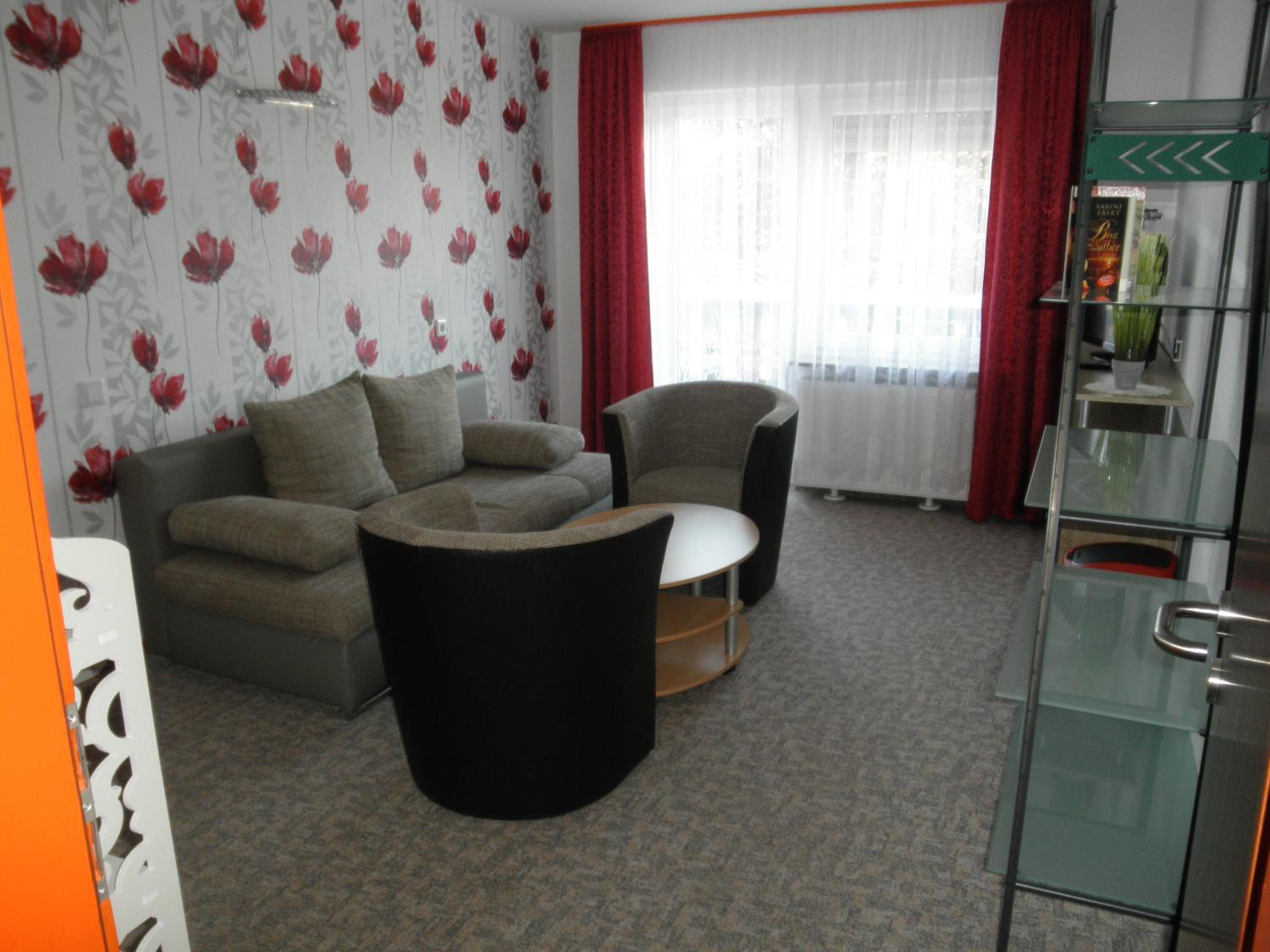 One-Bedroom Apartment with Balcony photo 3
