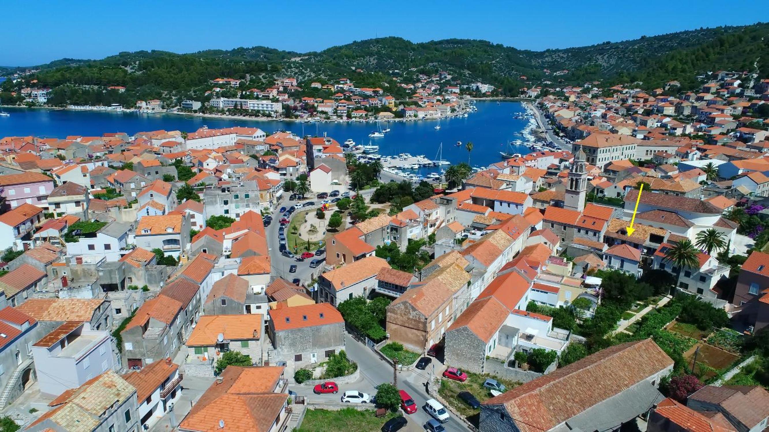 Studio Apartment with Terrace and City View - Photo 6