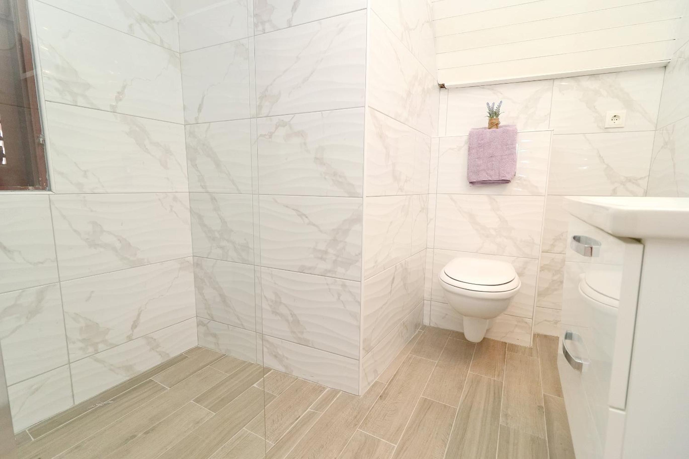 Studio Apartment with Terrace and City View - Photo 37