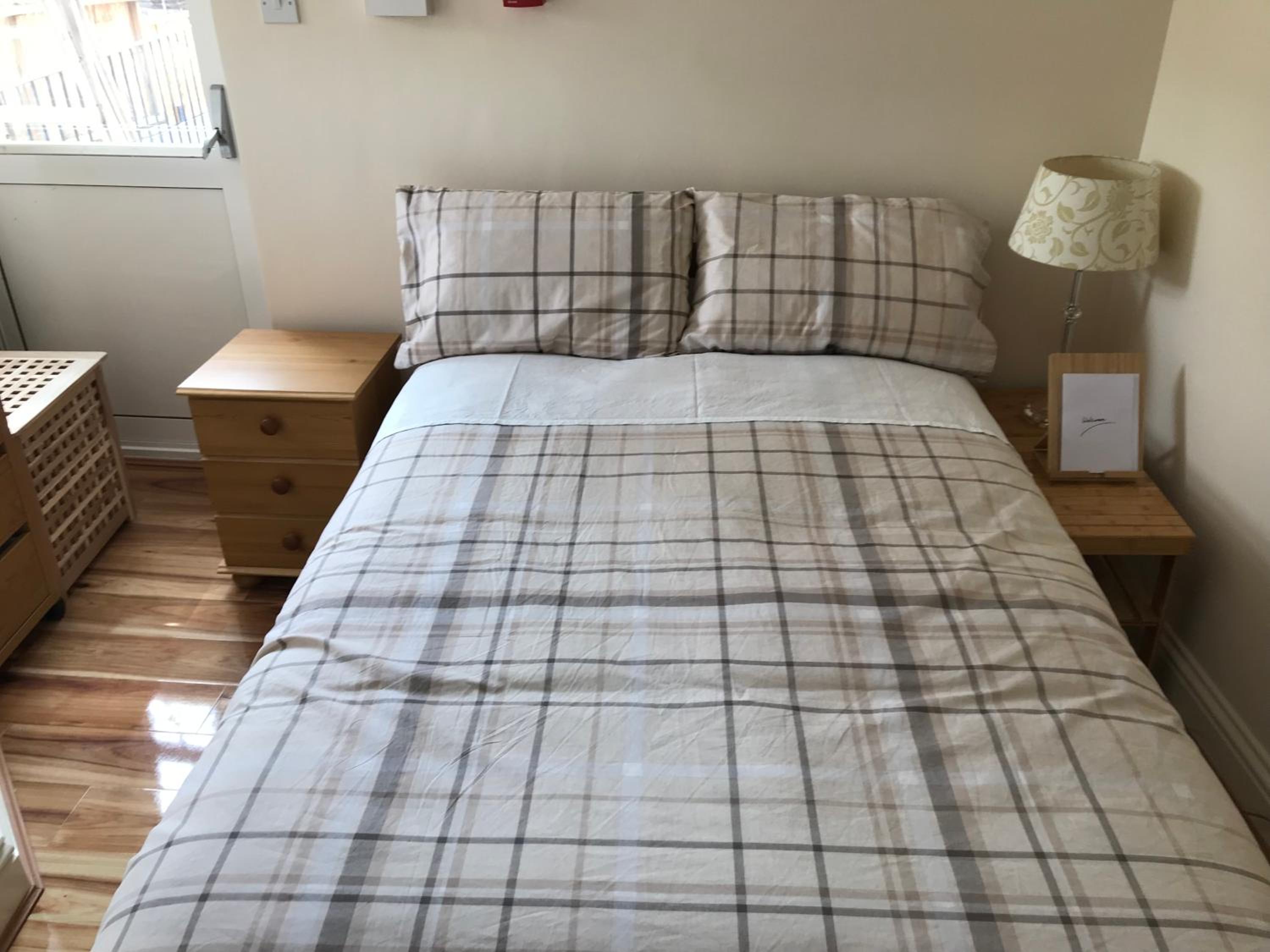 Budget Double Room photo 3