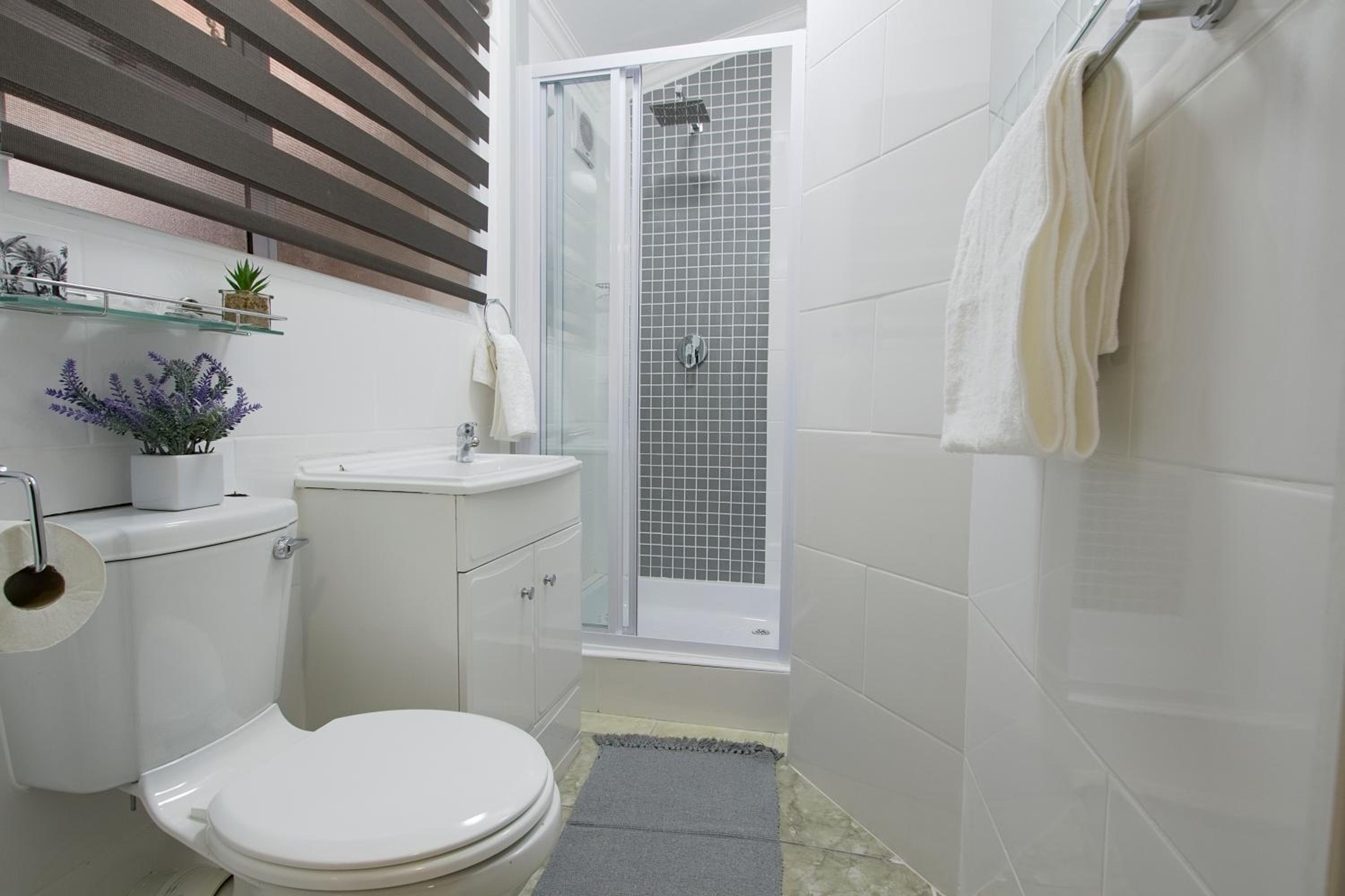 Standard Double Room with Shower - Photo 23