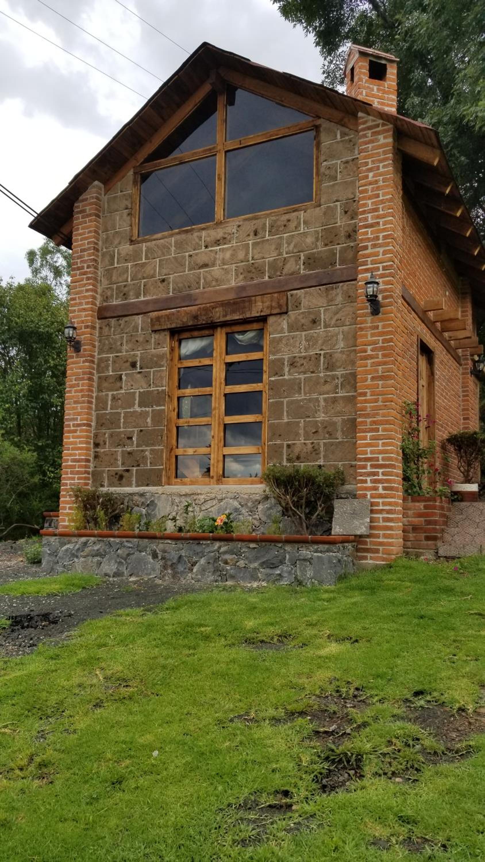 Two-Bedroom House - Photo 13