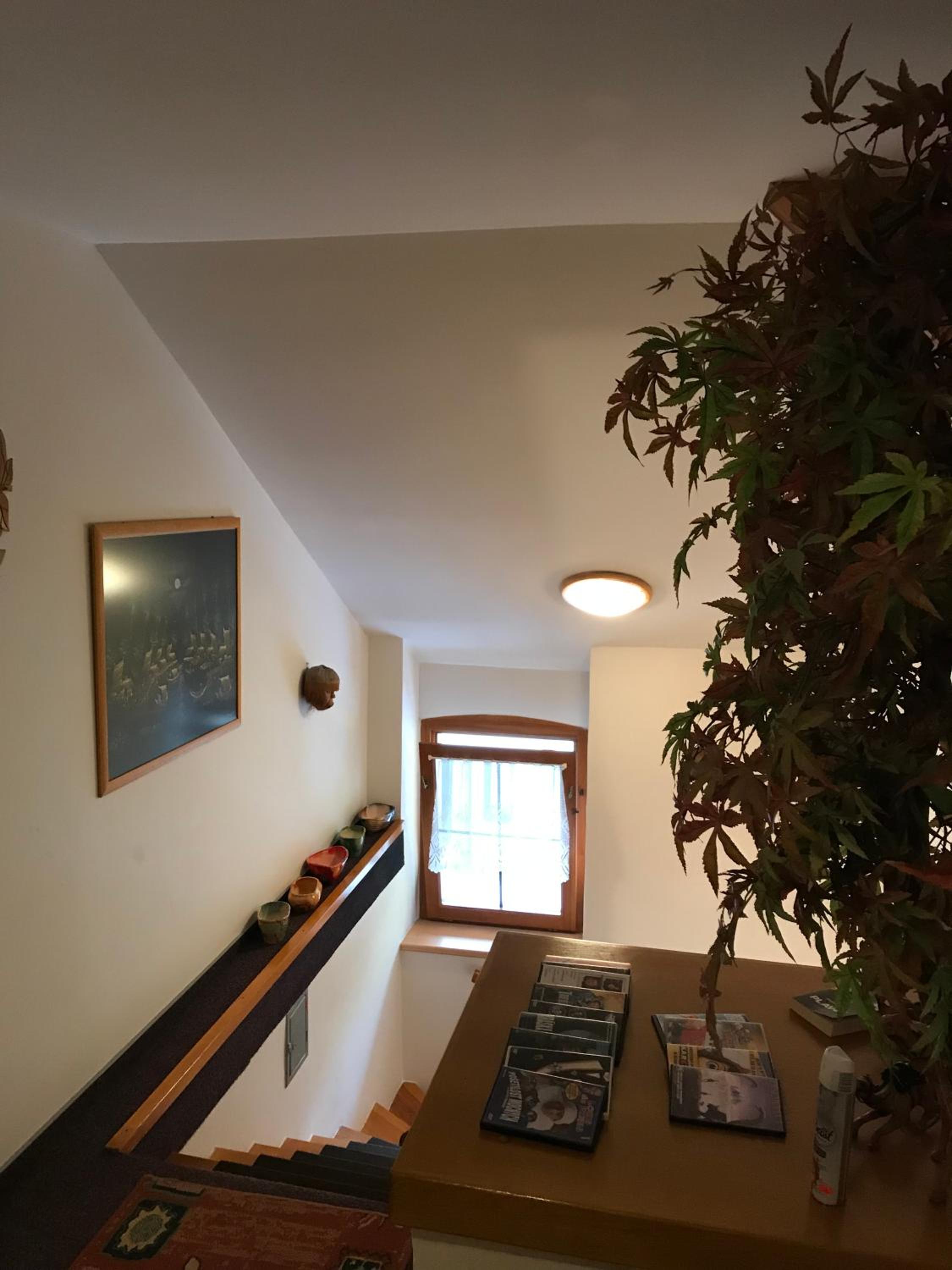 Double Room with Balcony - Photo 4