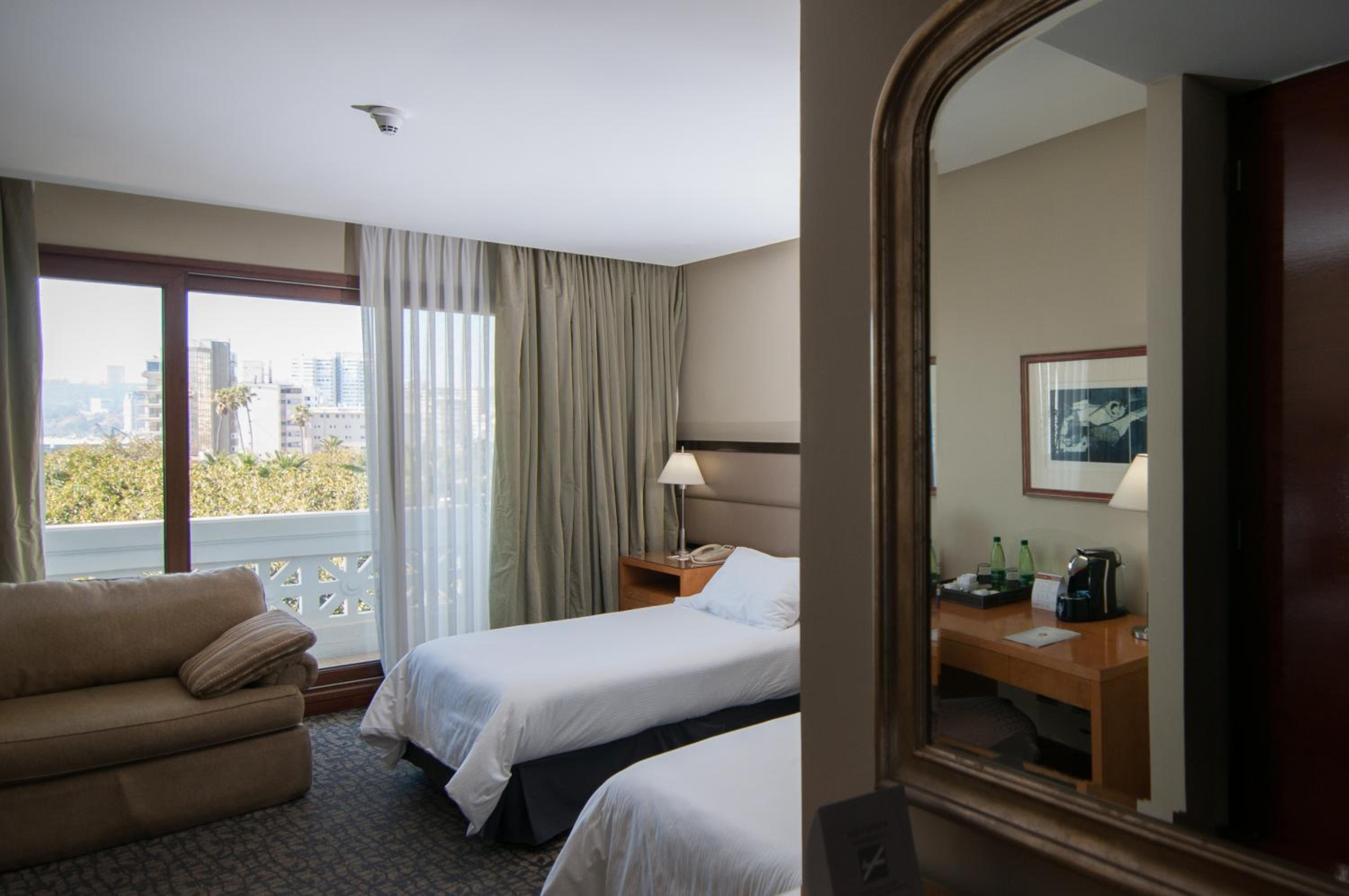 Superior Double Room - Non-Smoking - Photo 4