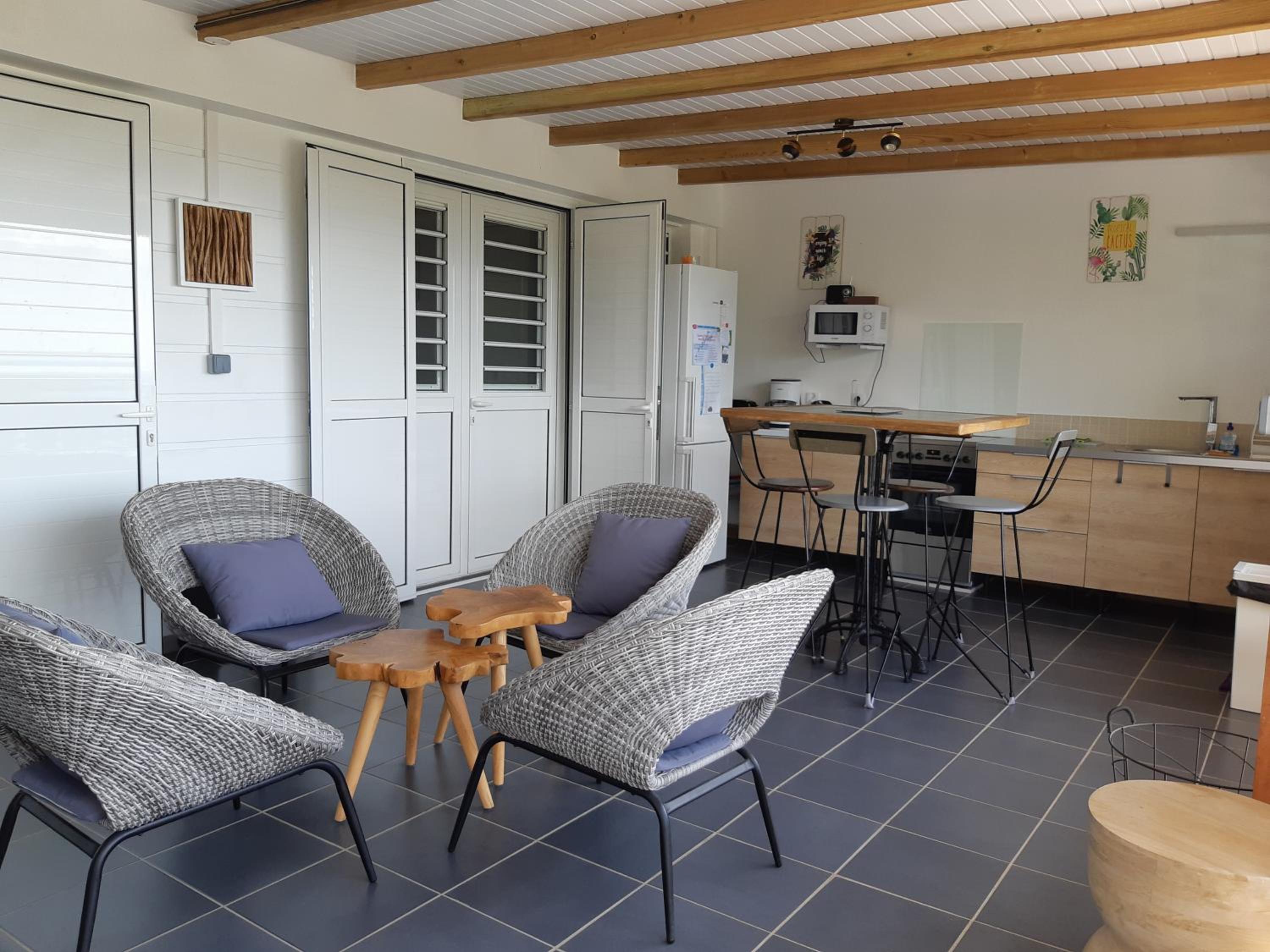 Apartment with Sea View photo 2