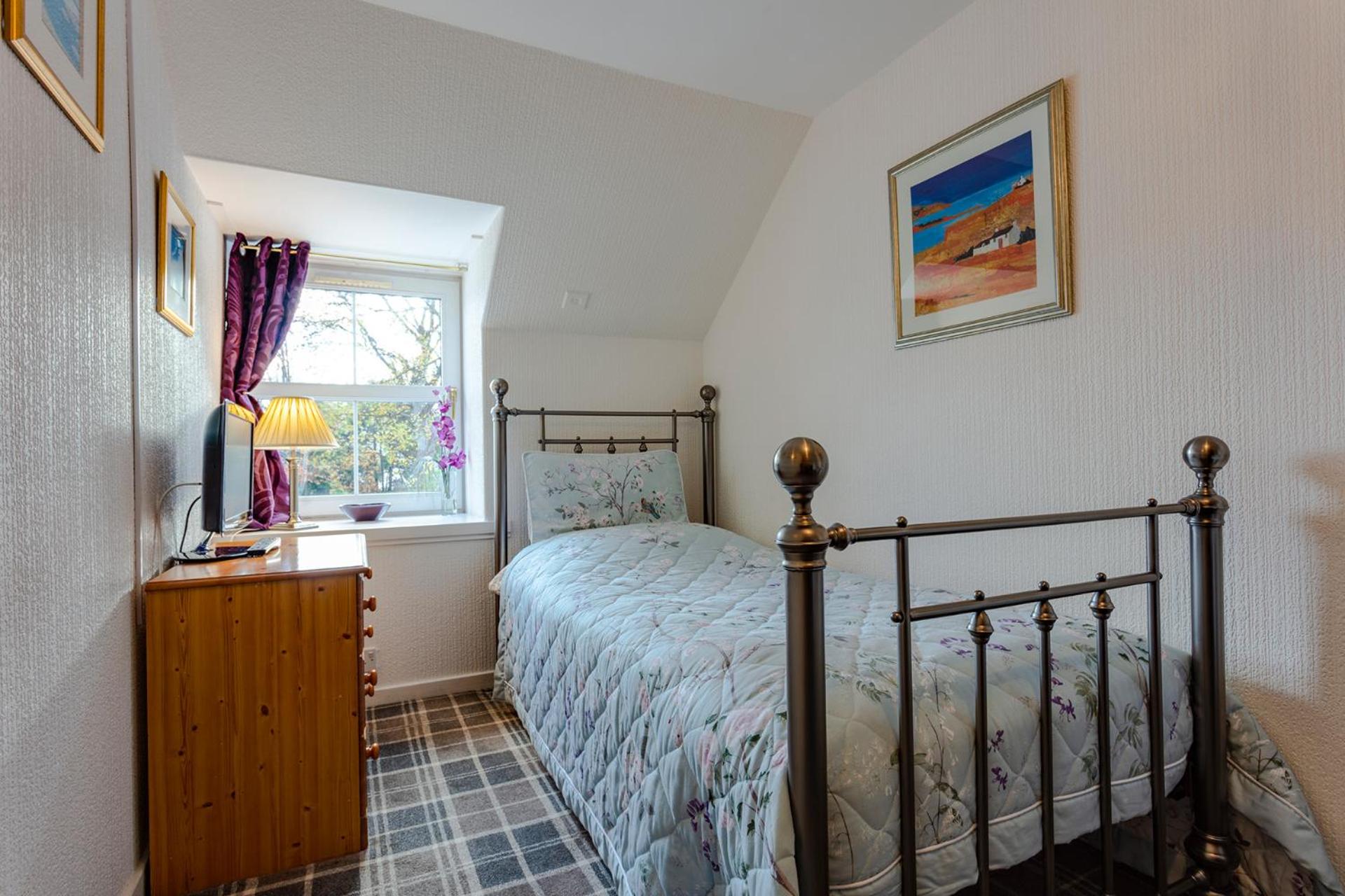 Single Room with Private External Bathroom photo 1