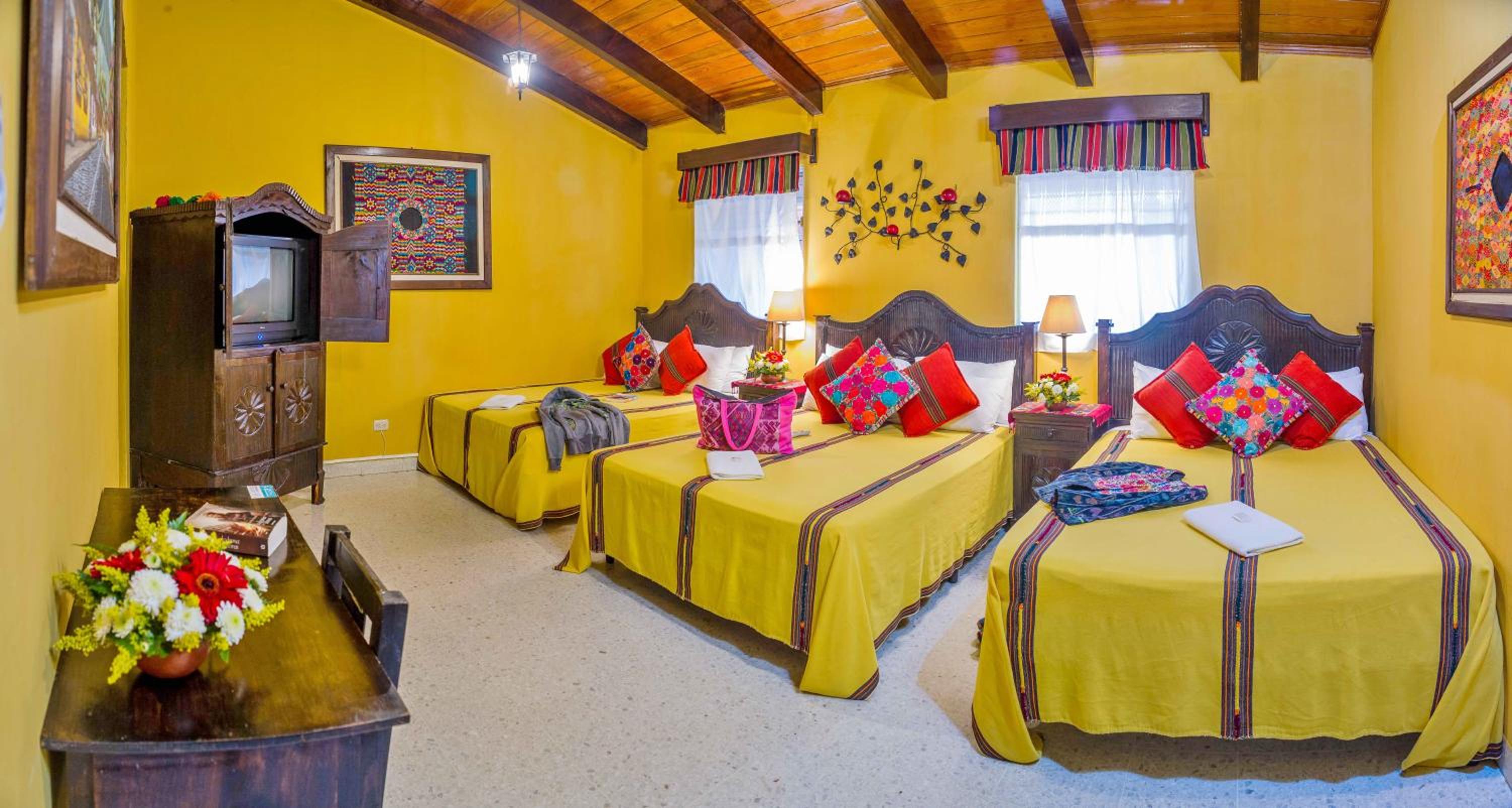 Triple Room with Private Bathroom photo 1