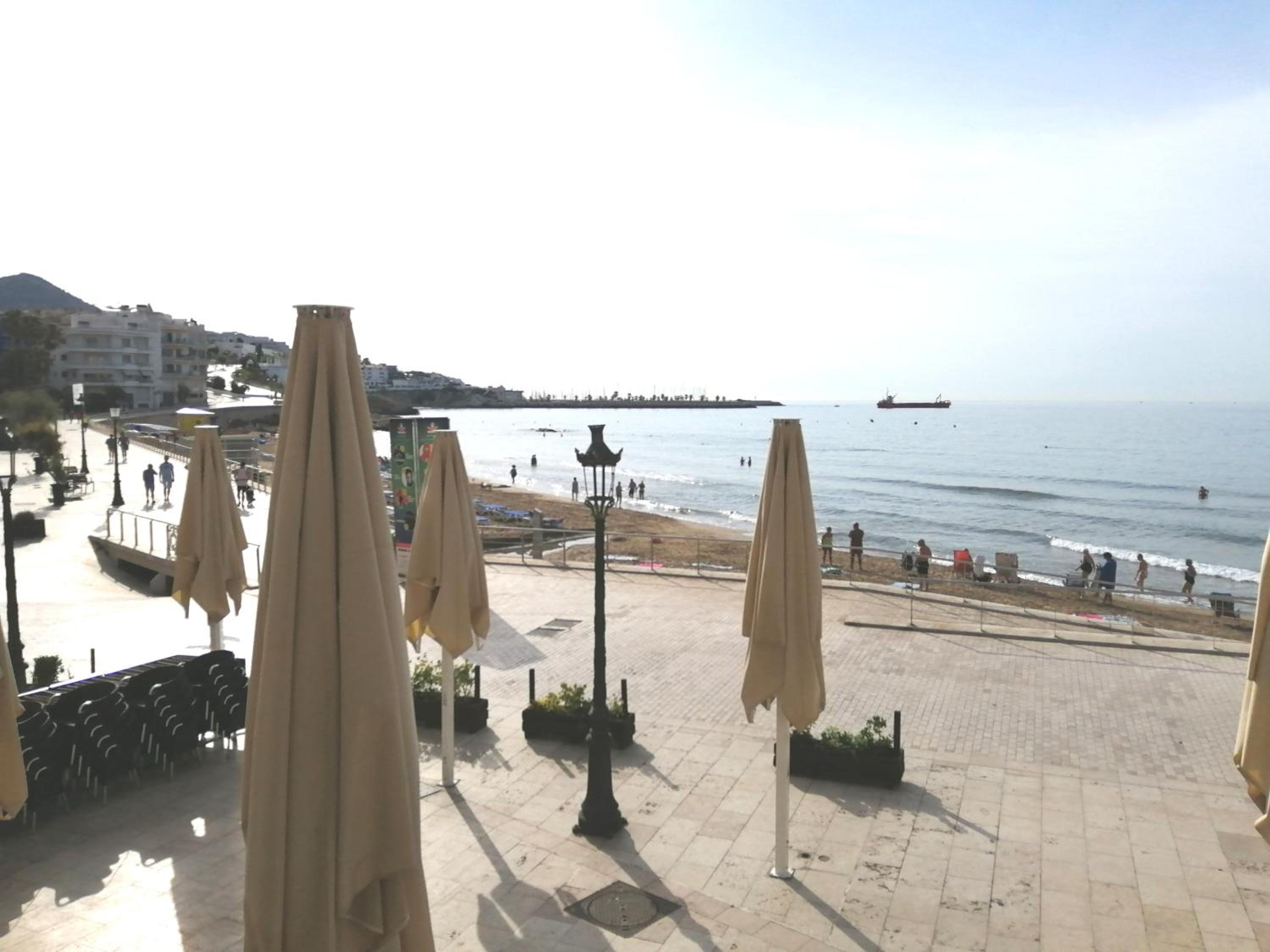 Apartment with Sea View - Photo 37