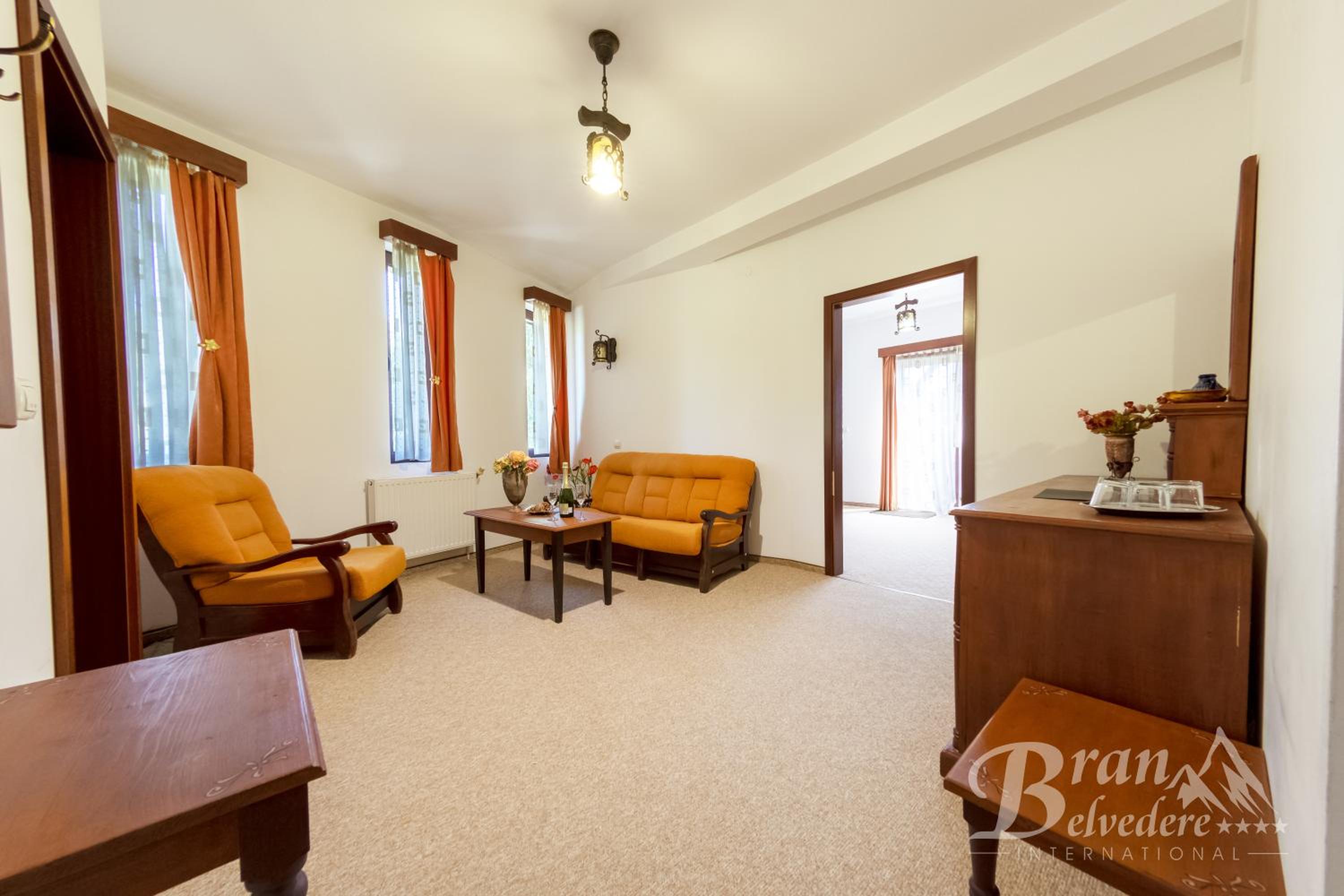 Suite with Mountain View photo 3