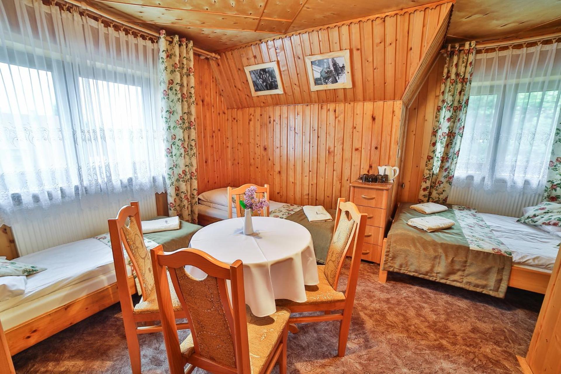 Triple Room photo 1