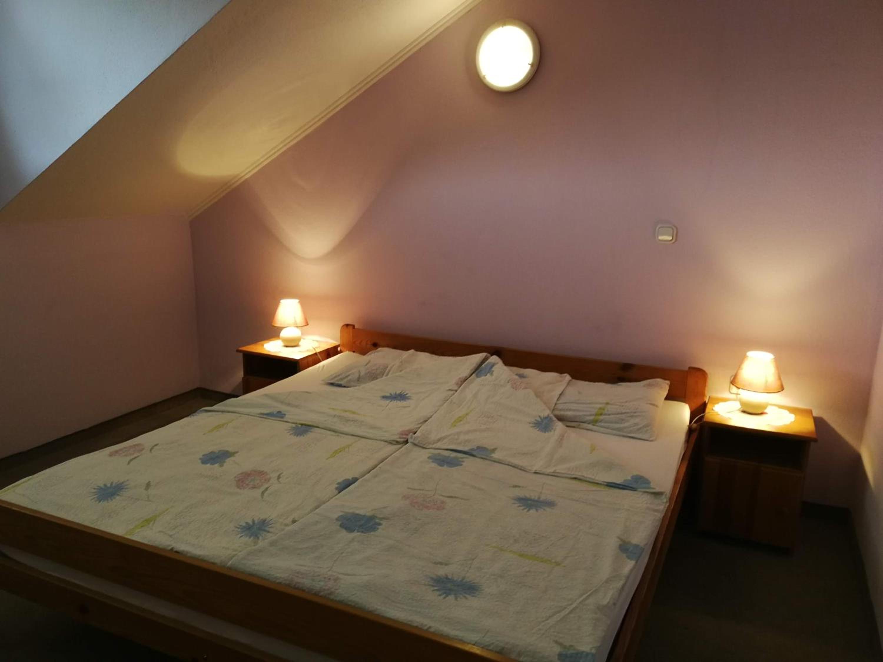 Double Room With Extra Bed photo 1