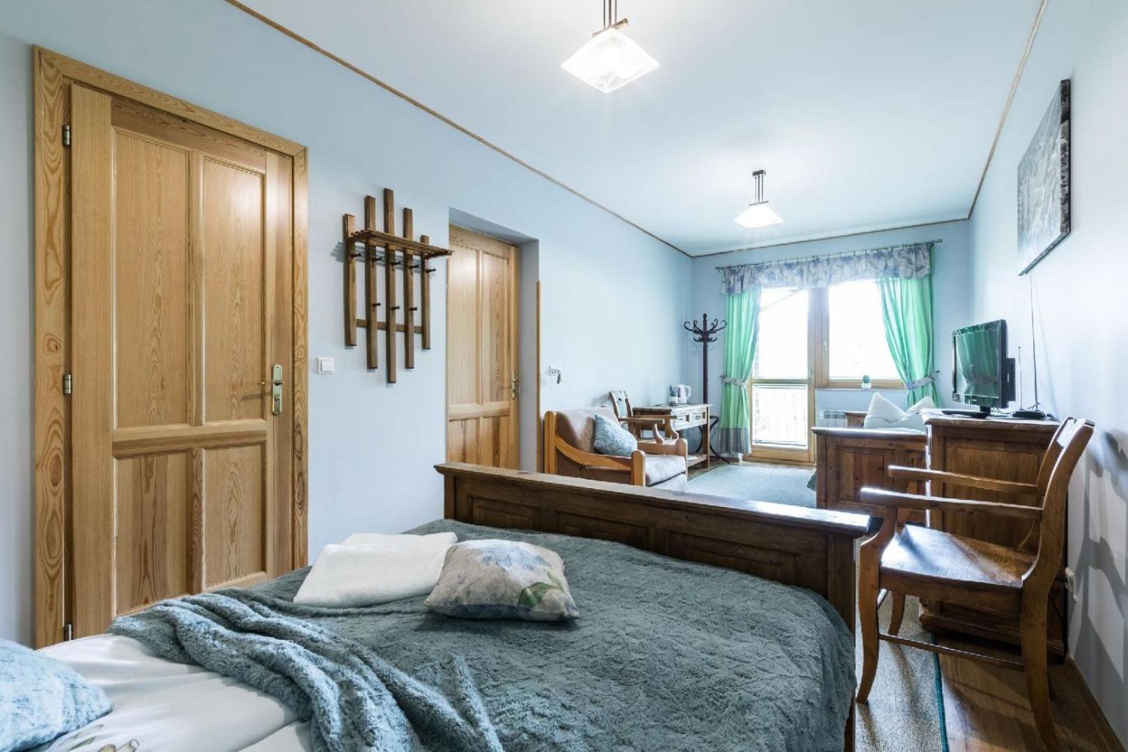 Large Double Room - Photo 8