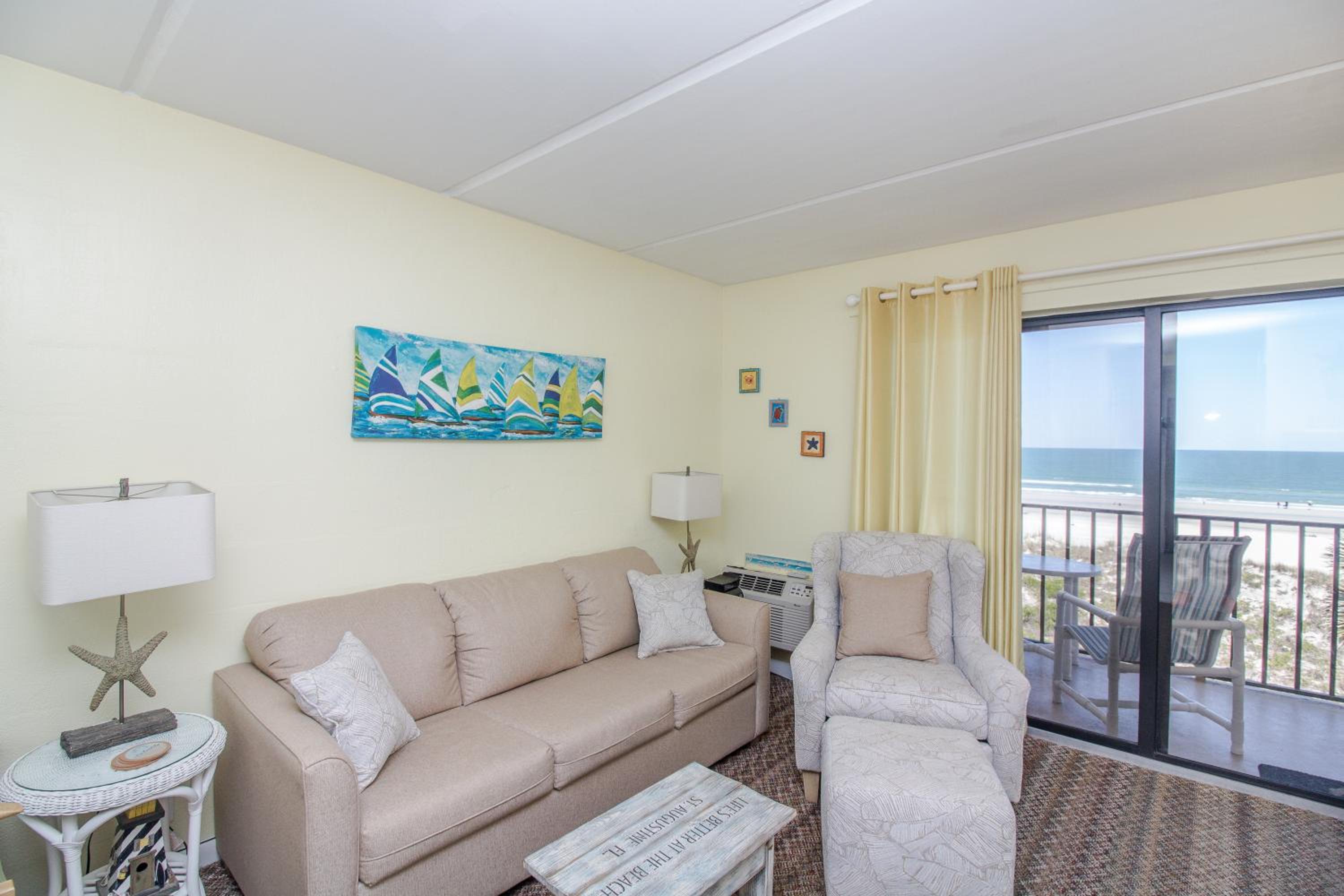 Suite with Balcony photo 3