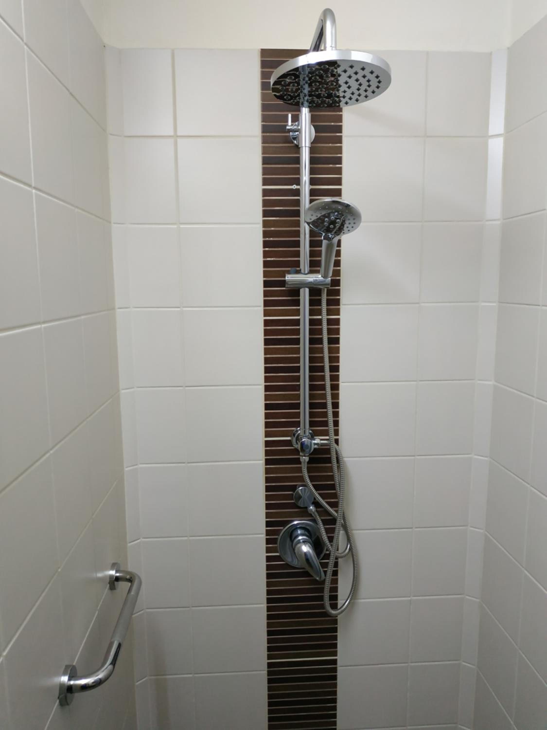Deluxe Double Room with Balcony photo 2