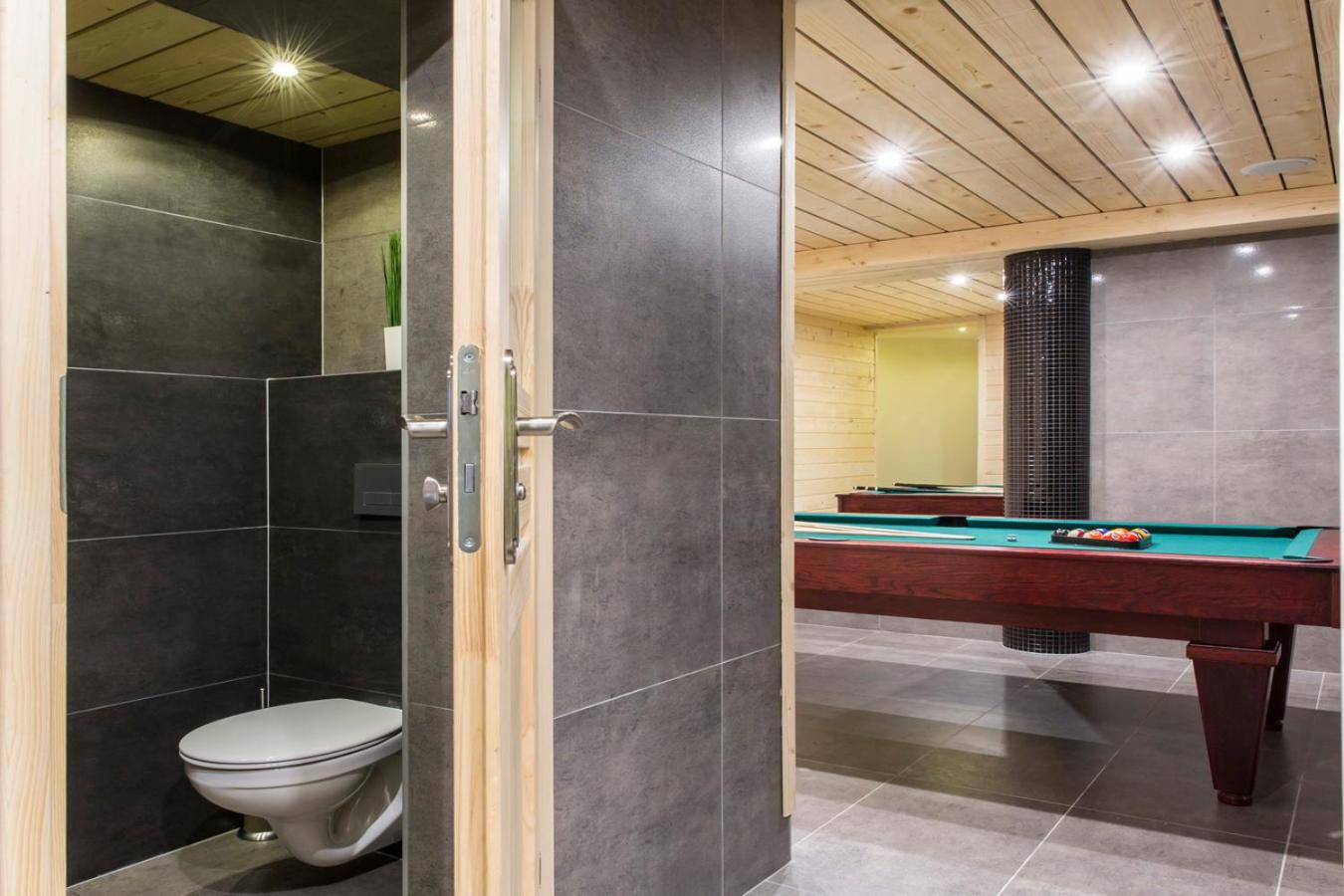 Two-Bedroom Apartment - Photo 35