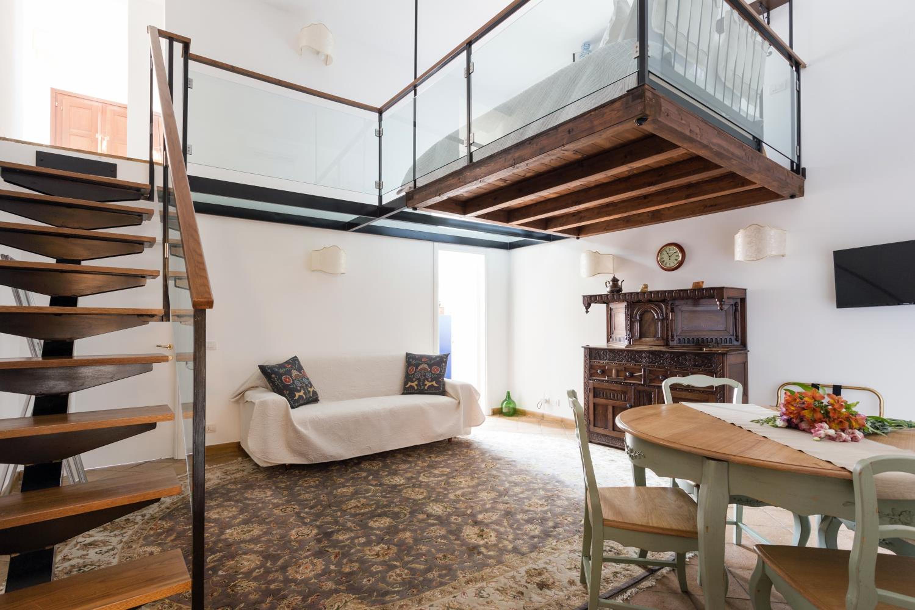 Studio Apartment with Sea View