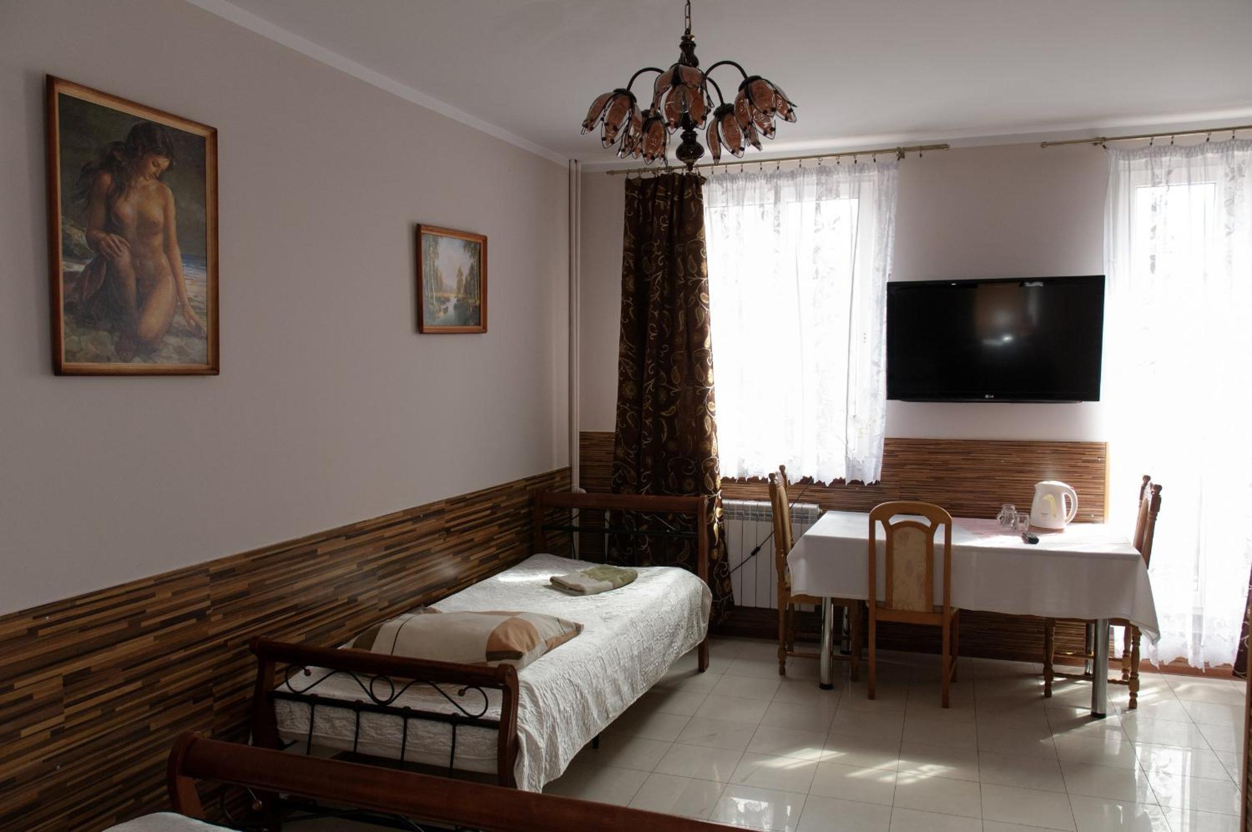 Classic Triple Room - Photo 2