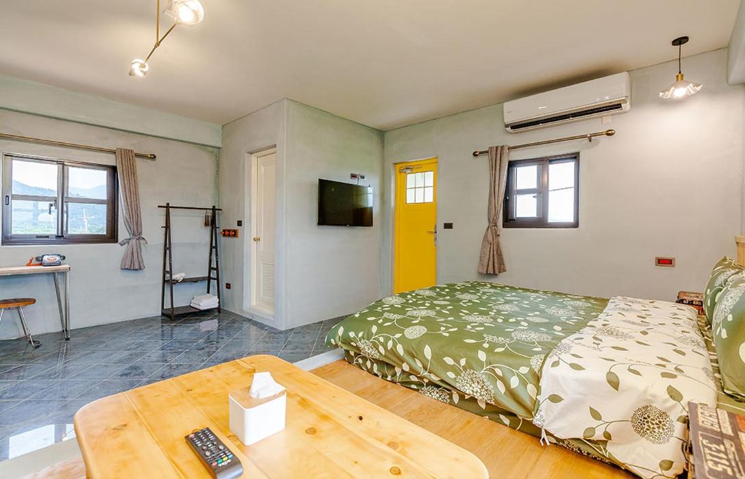 Double Room with Spa Bath photo 2