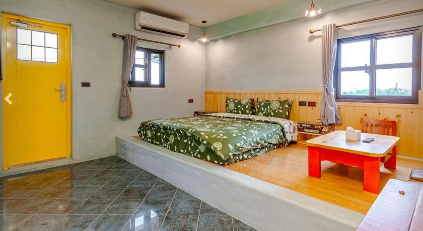 Double Room with Spa Bath photo 3
