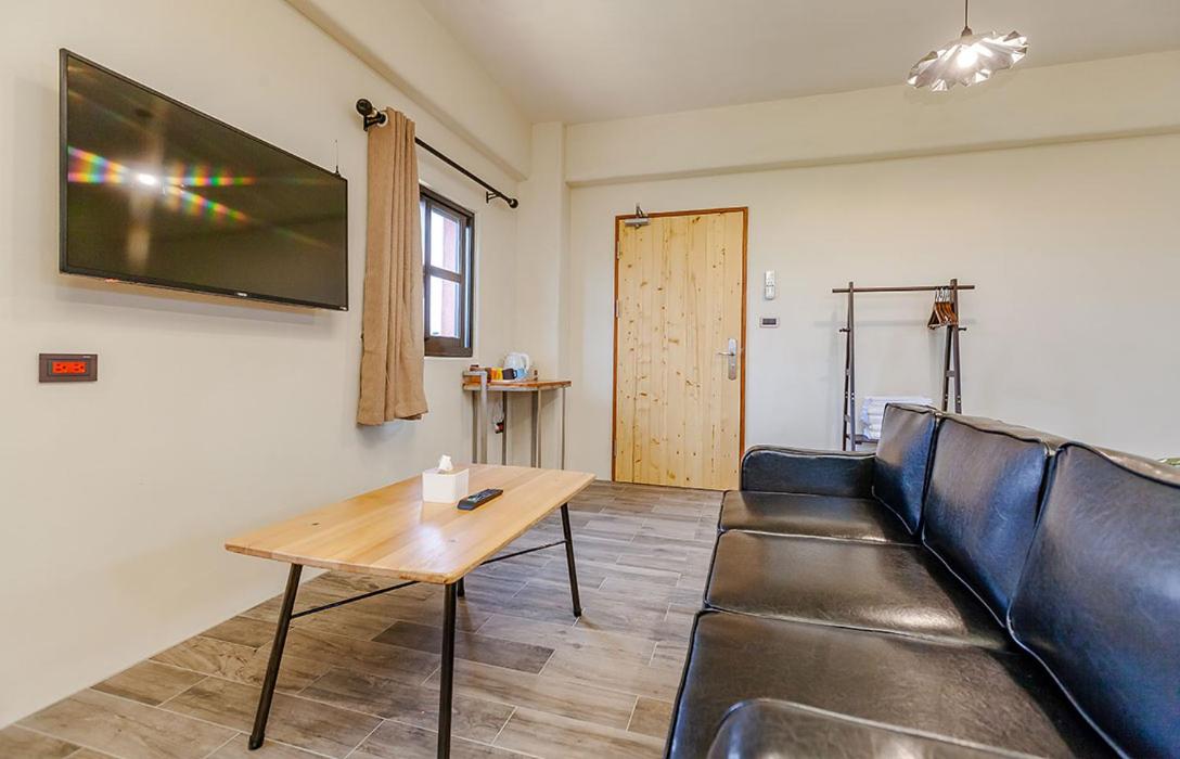 Quadruple Room with Bath - Photo 3