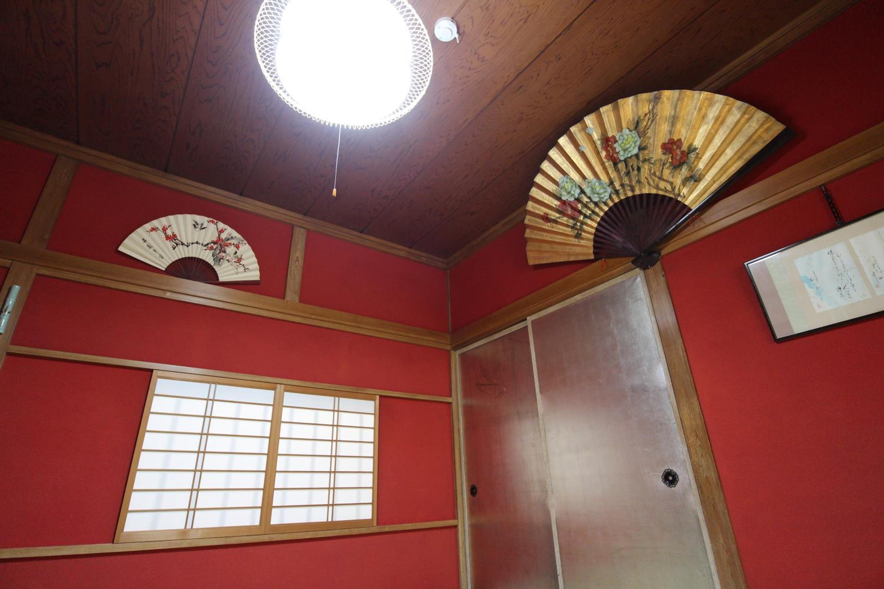 Three-Bedroom House - Photo 33