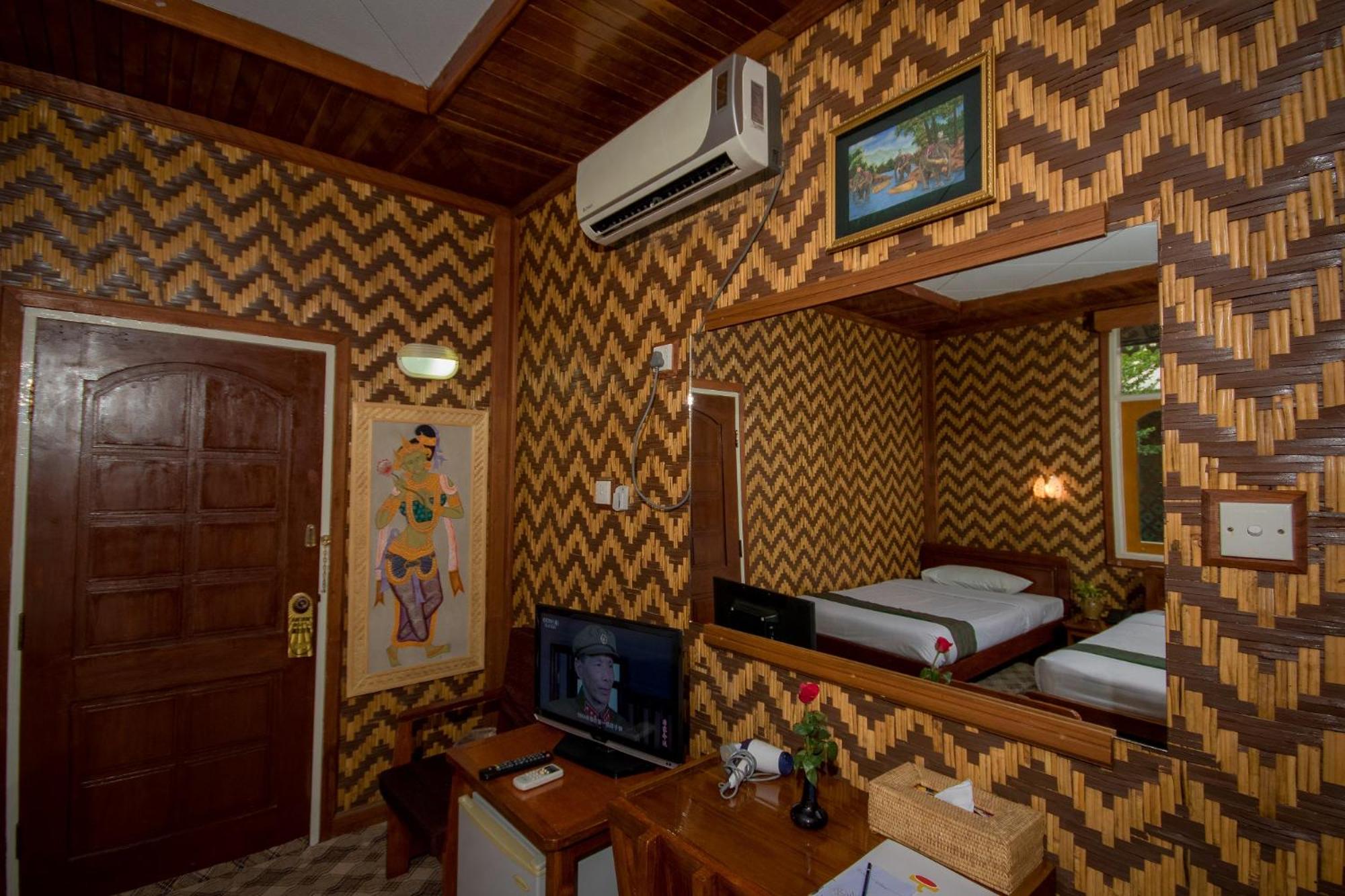 Superior Triple Room