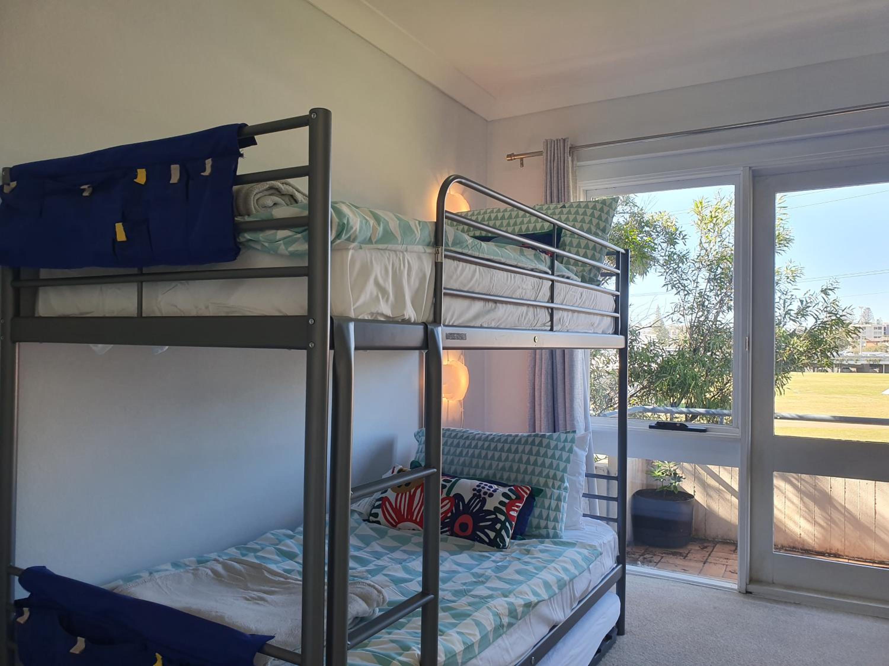 Three-Bedroom Apartment - Photo 4