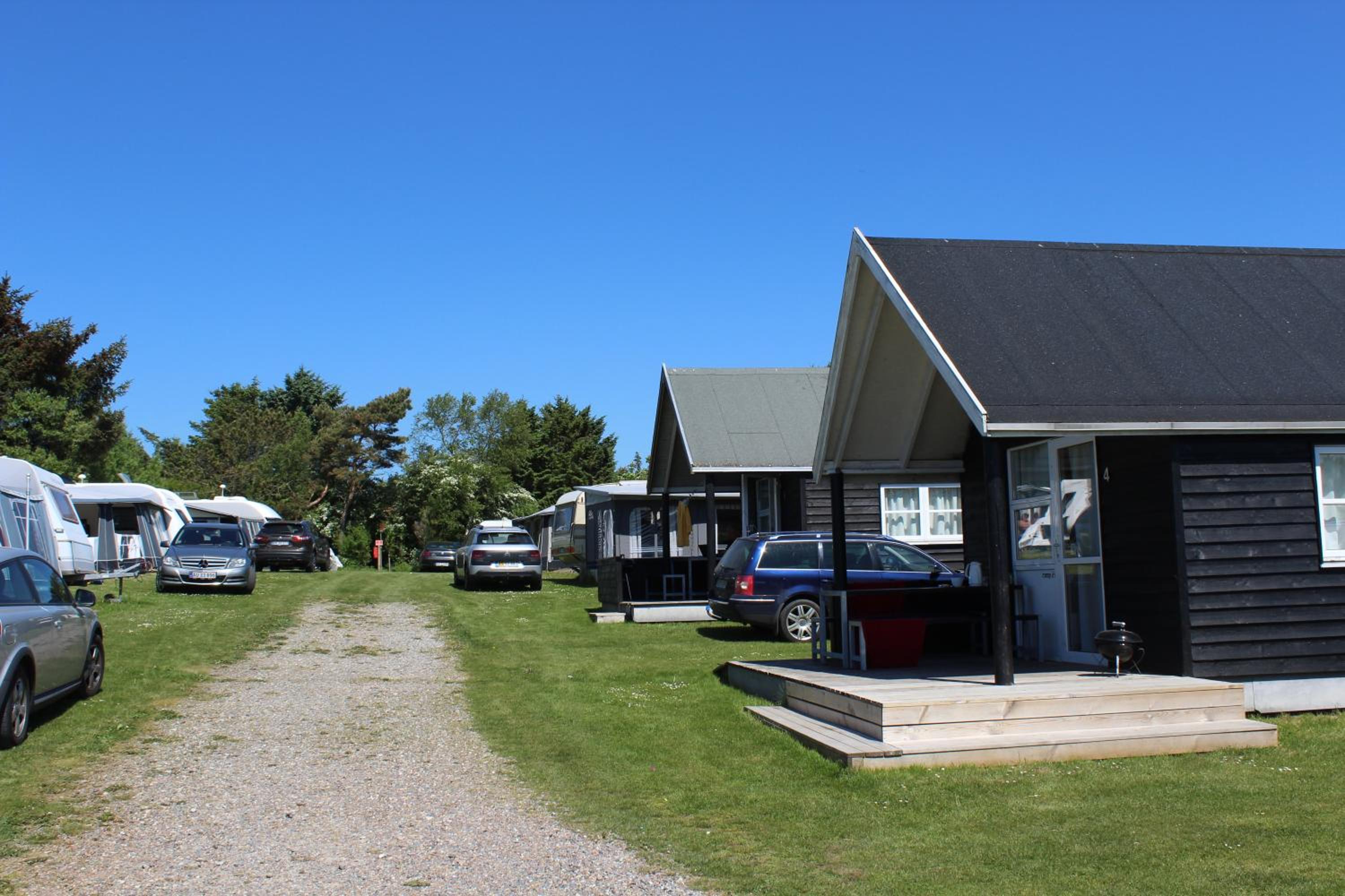 Standard Cottage with Private Bathroom - Photo 16