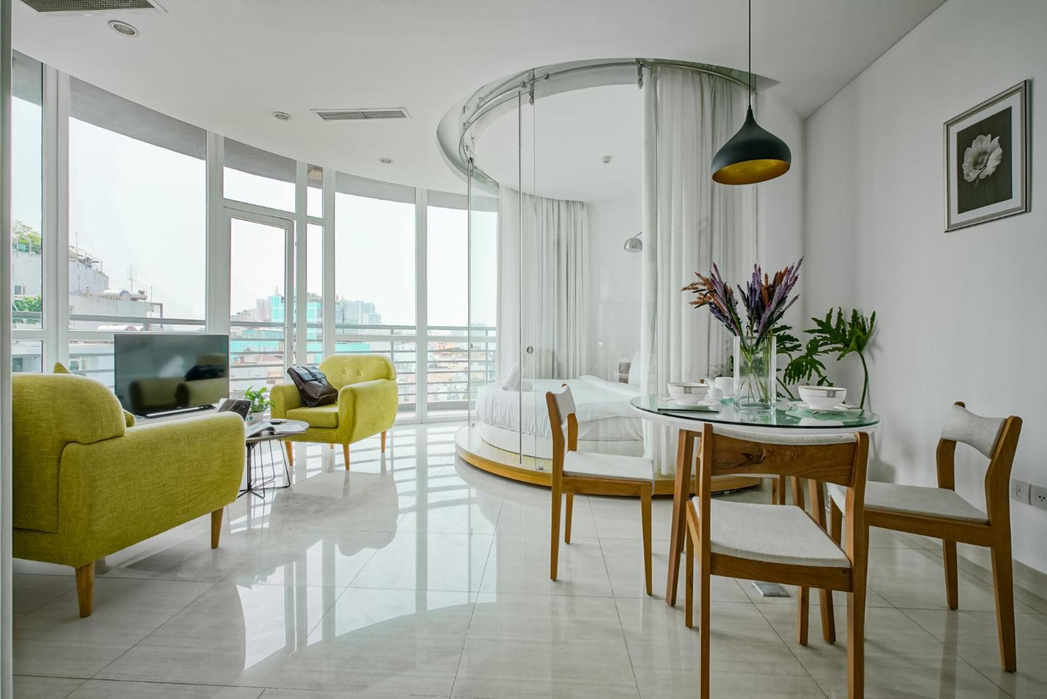 Apartment with Balcony