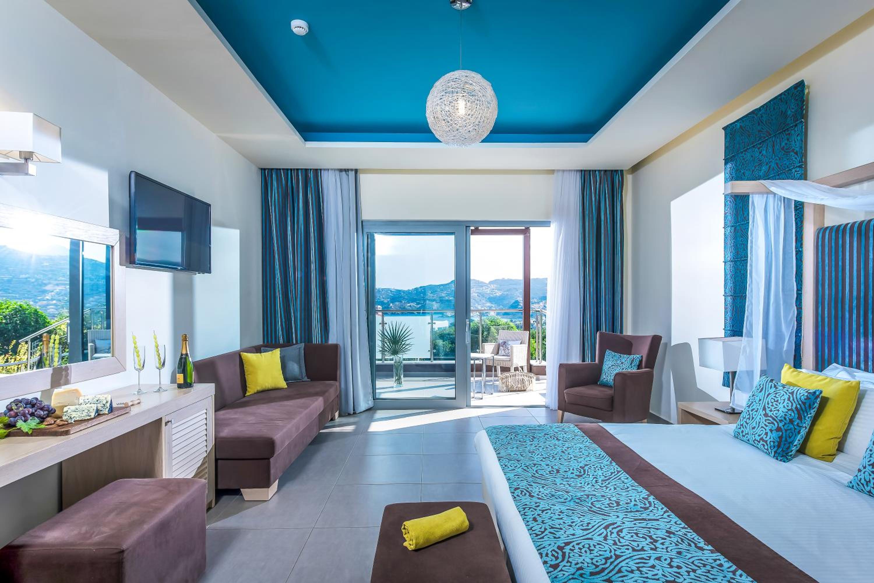 Luxury Double Room with Sea View and Private Pool - Photo 1