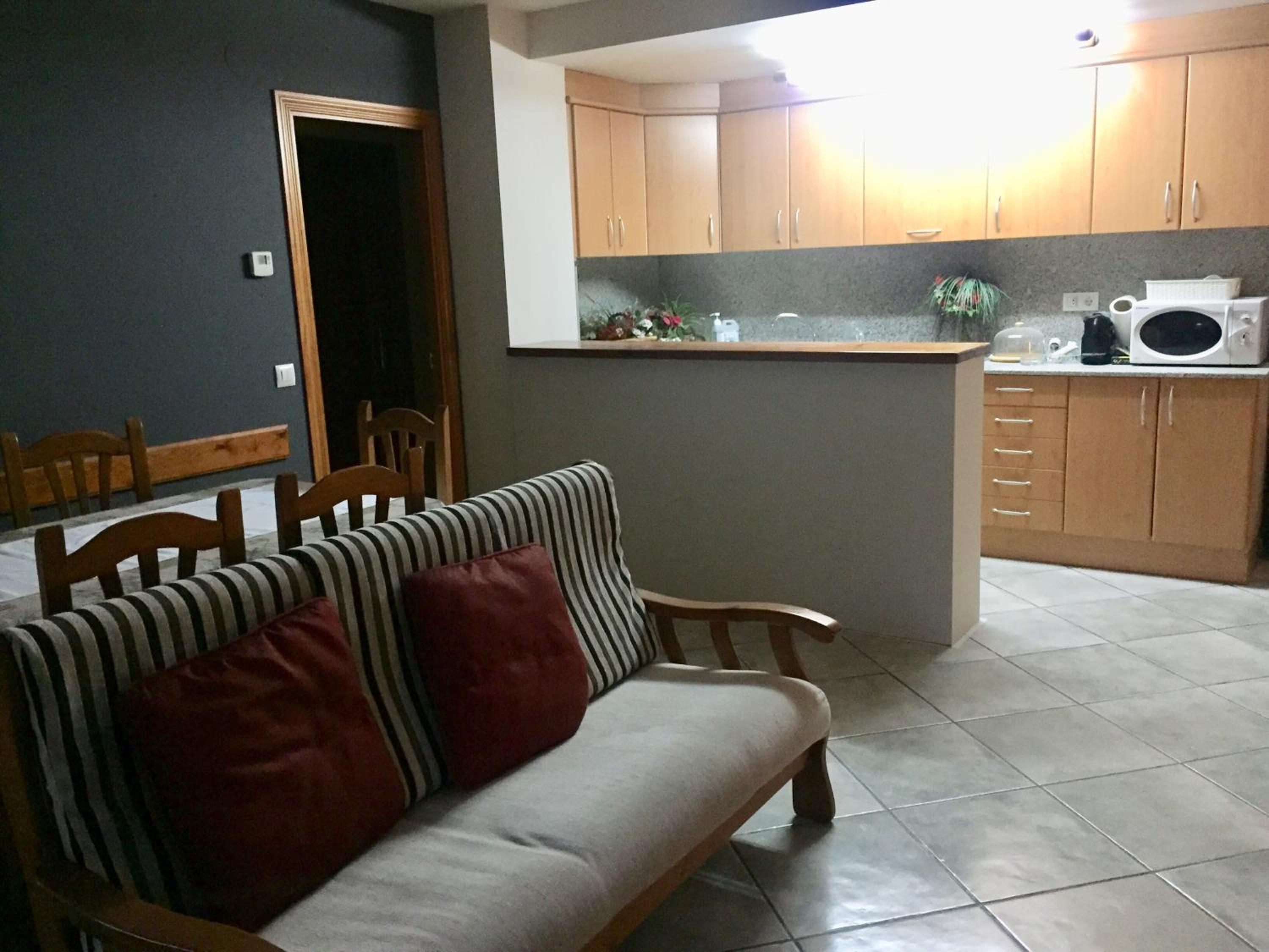 Two-Bedroom Apartment - Photo 7