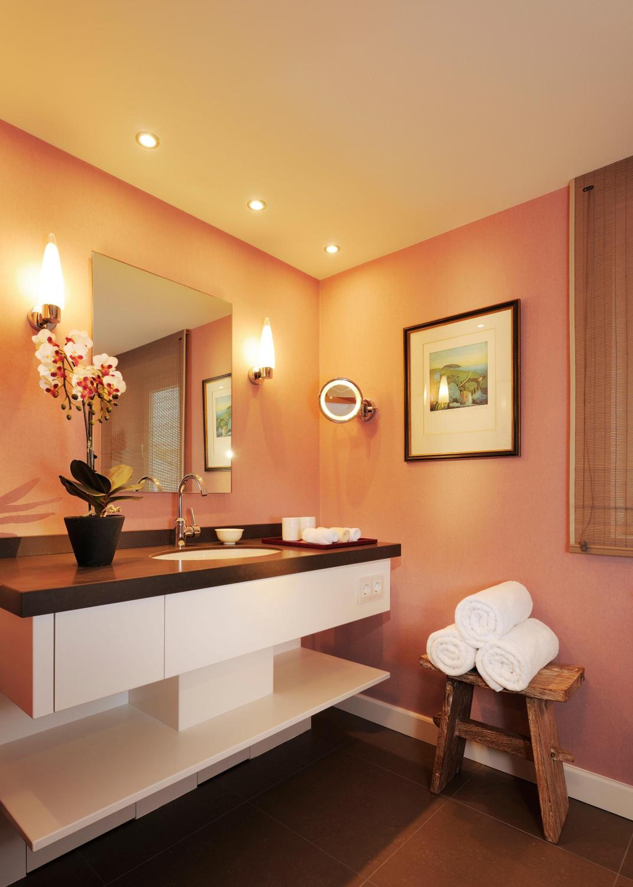 Junior Suite with Garden View
