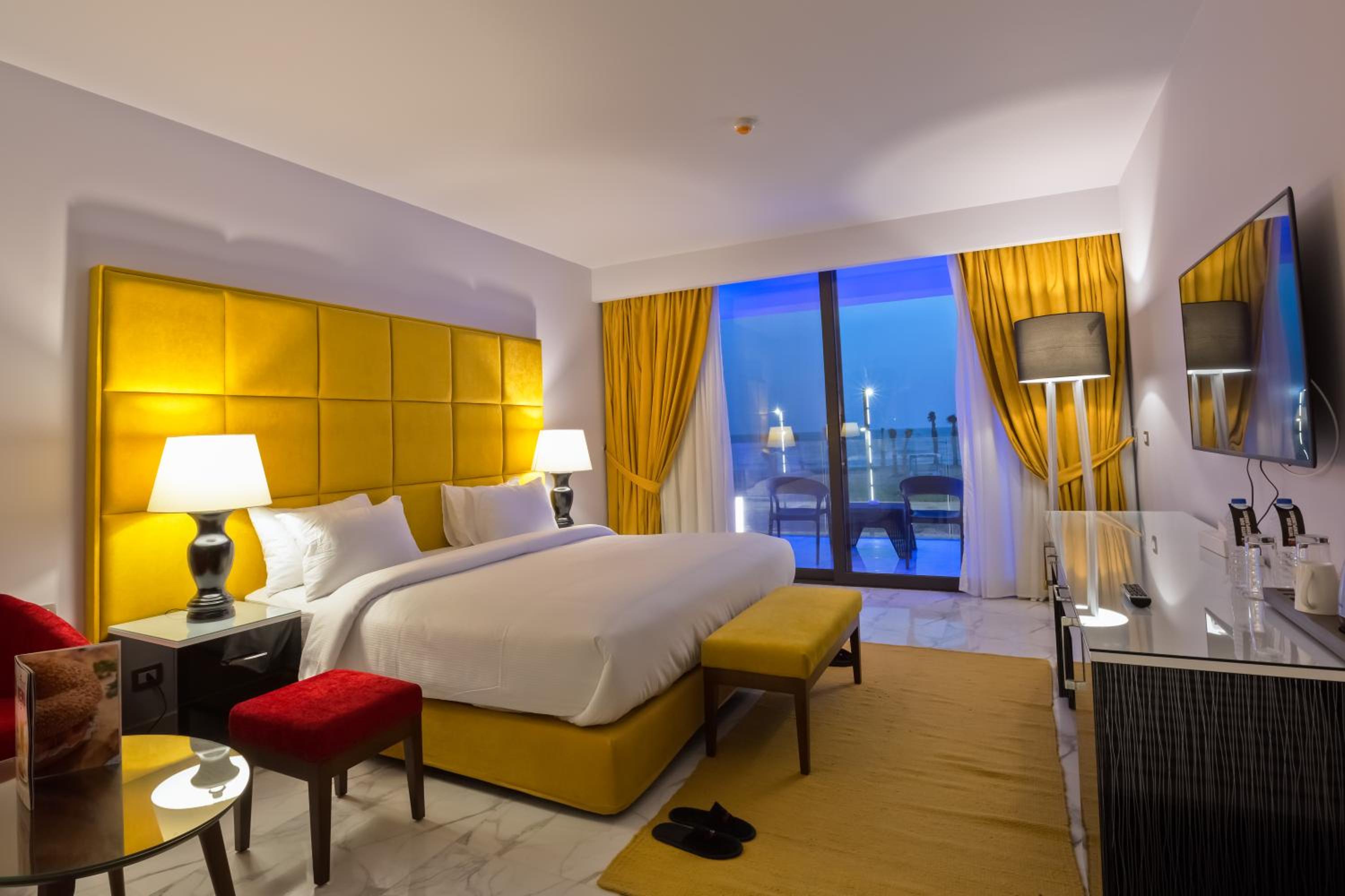 King Room with Sea View- Egyptians and Residents Only