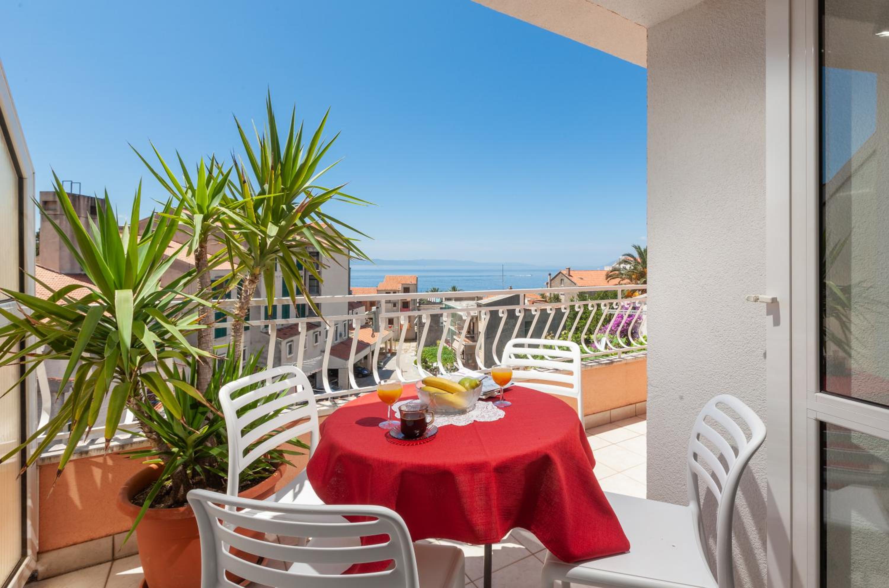Apartment with Sea View
