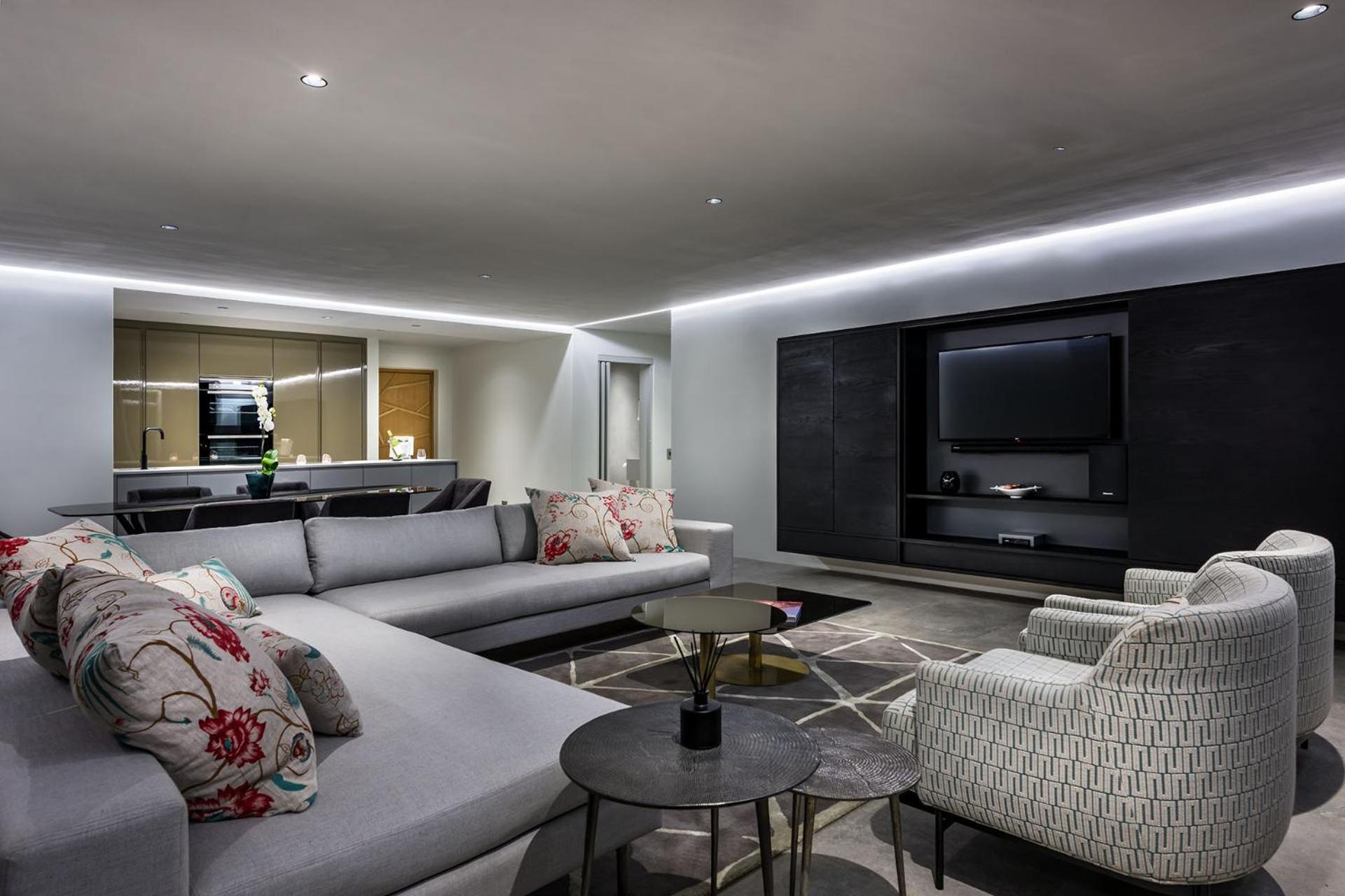 Penthouse Apartment