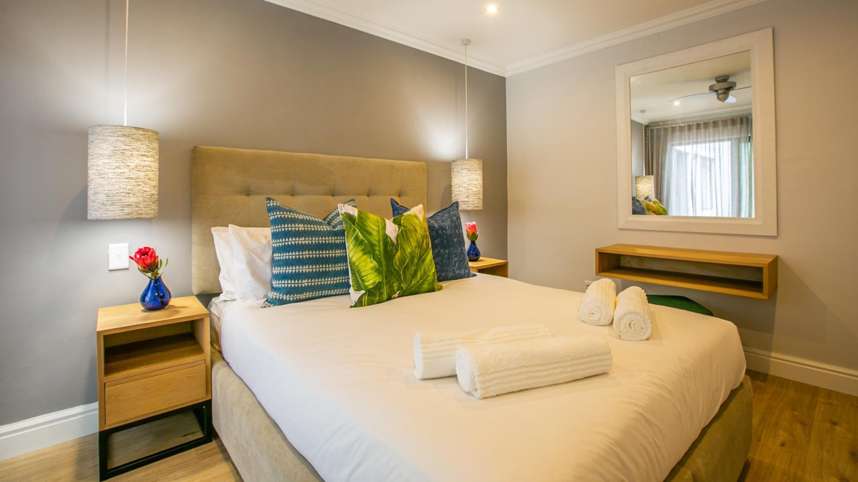 Standard Queen Room photo 1