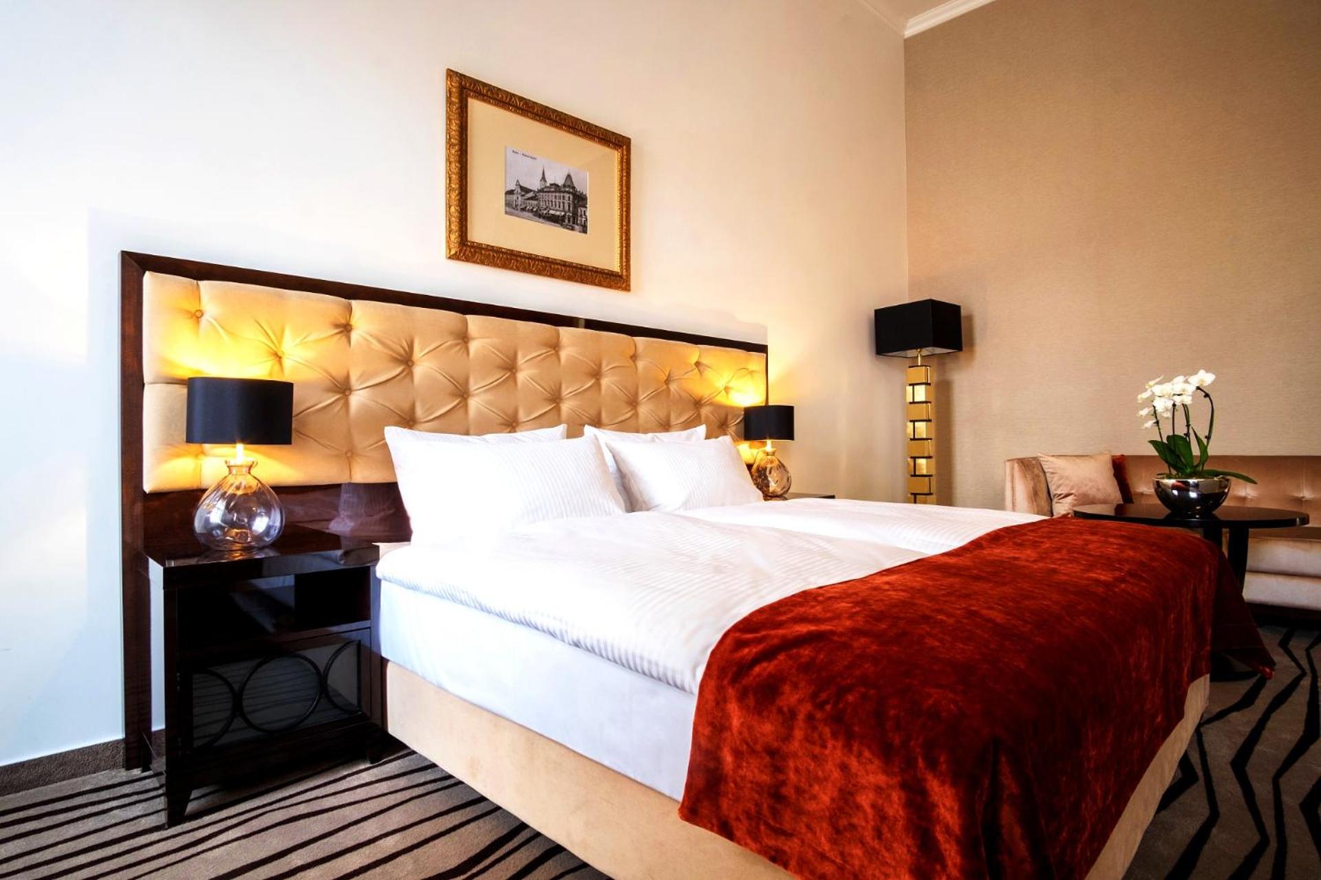 Double Room Atrium - Photo 3