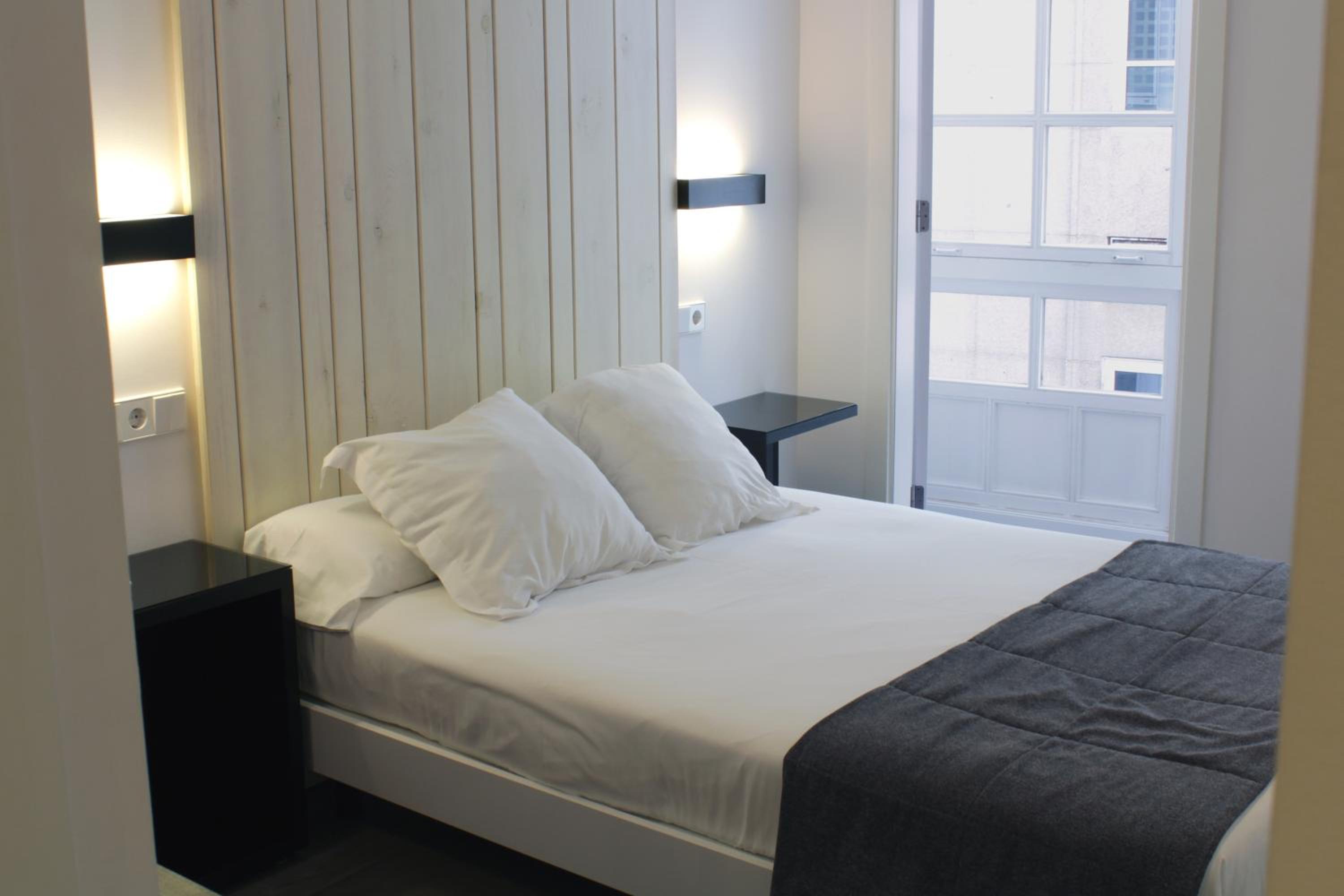 Double Room - Photo 2